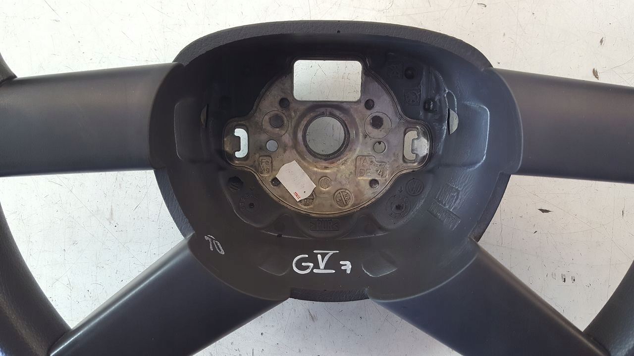 steering wheel, VW Golf V 1,4