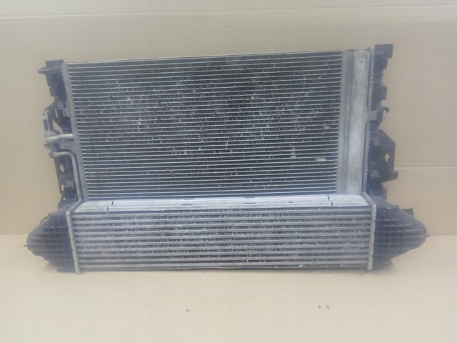 CHŁODNICE KOMPLET CHŁODNIC VOLVO S80 III V70 31338472