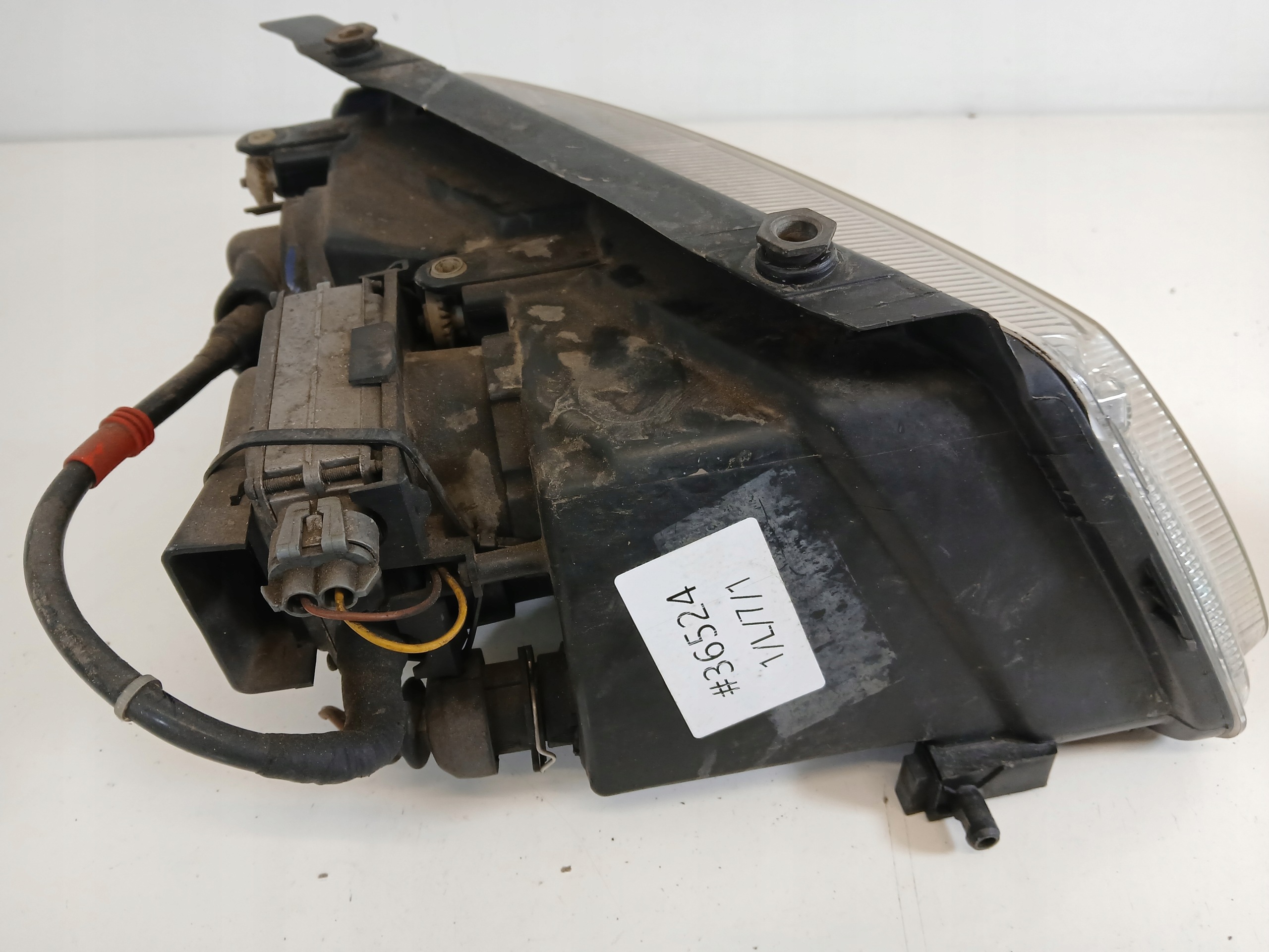 VW PASSAT B5 light left front XENON control unit HELLA