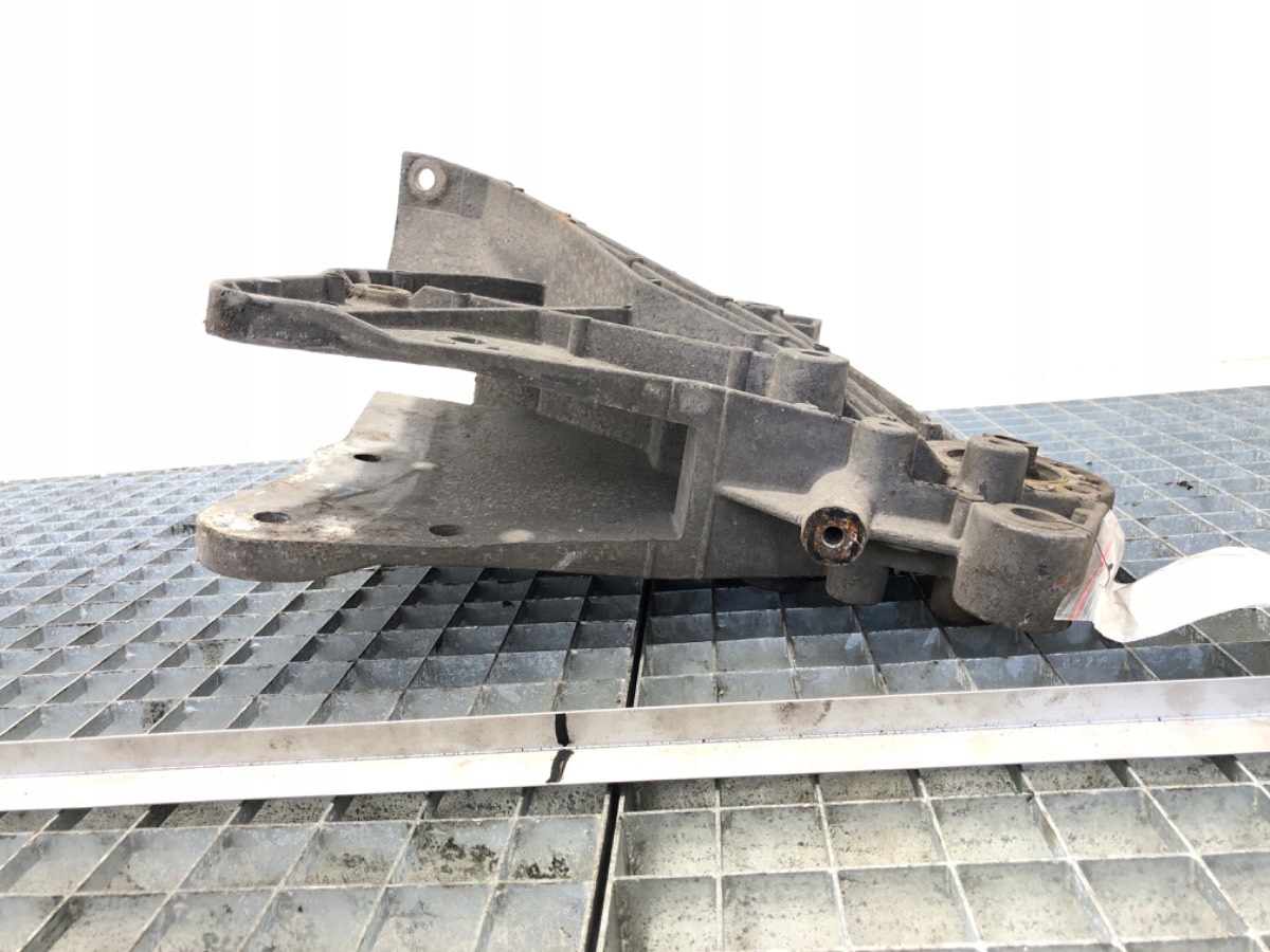 PODSTAWA ŁAPA WYWROTU KABINY RENAULT PREMIUM DXI11 Producent części OEM