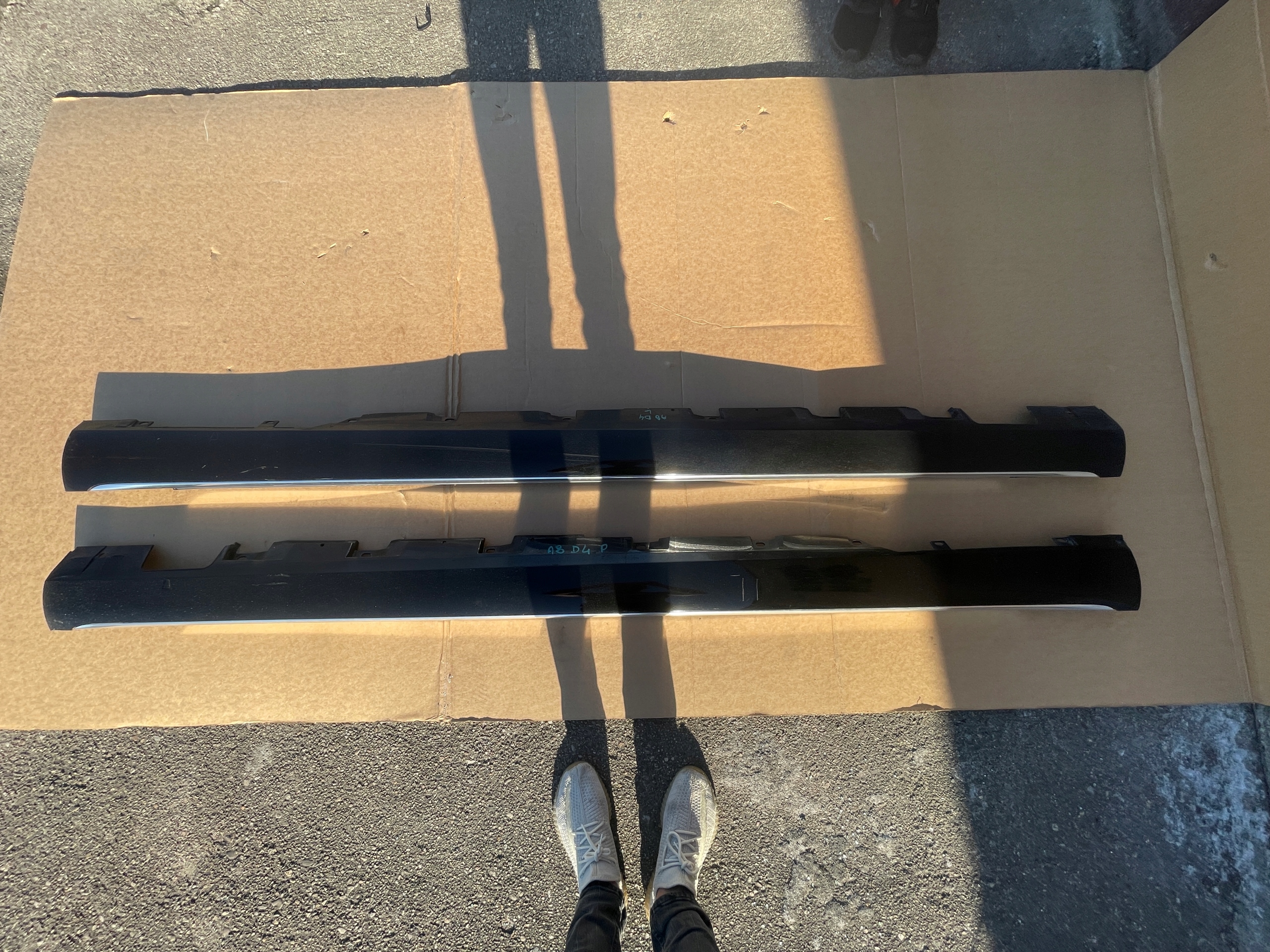 AUDI A8 D4 S8 LONG LISTWA PROGOWA LEWA