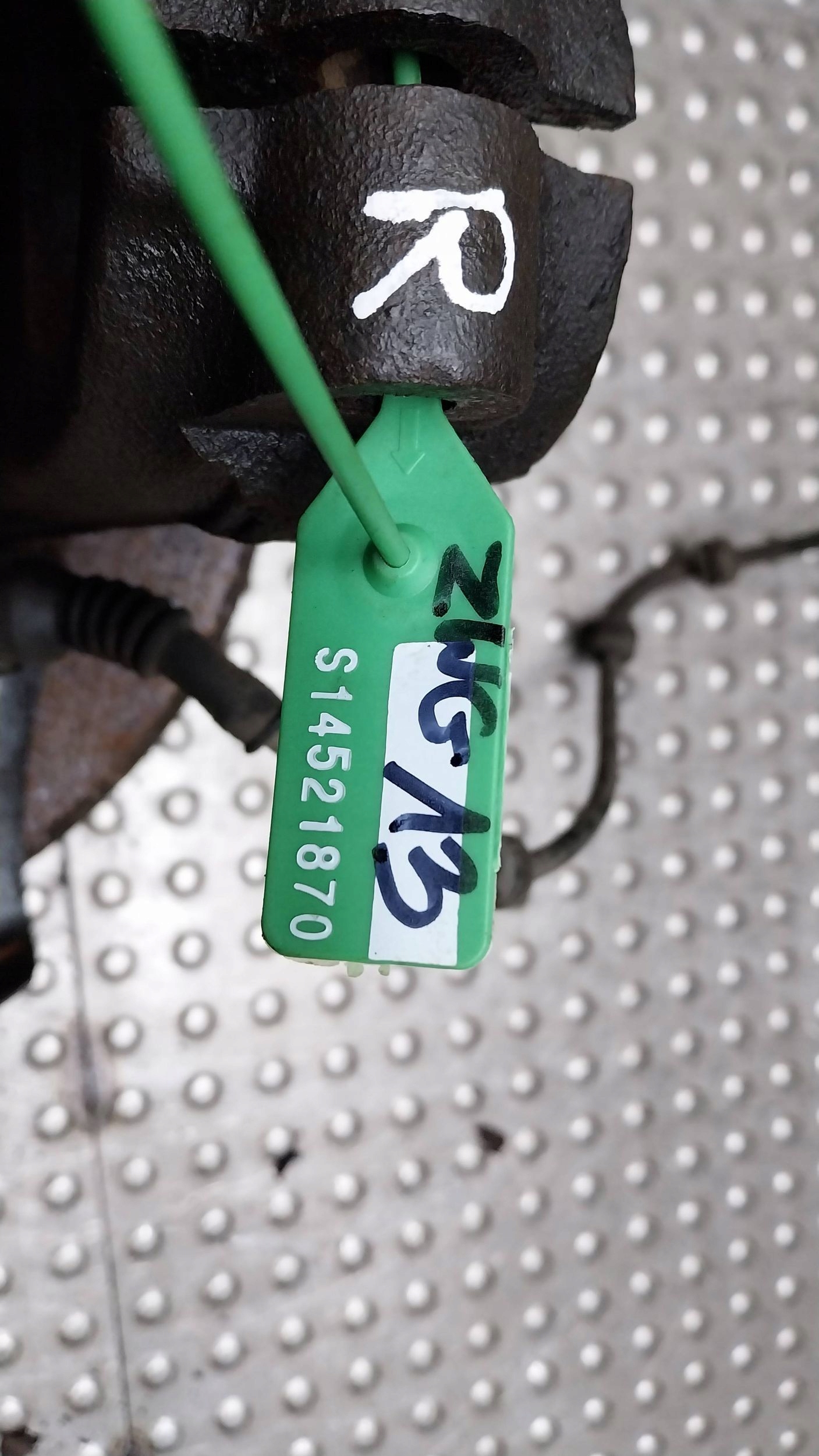 Mozzo FUSELLO Destra Anteriore 1J0407256N VW GOLF IV A3 8L OCTAVIA e LEON e 1.6B
