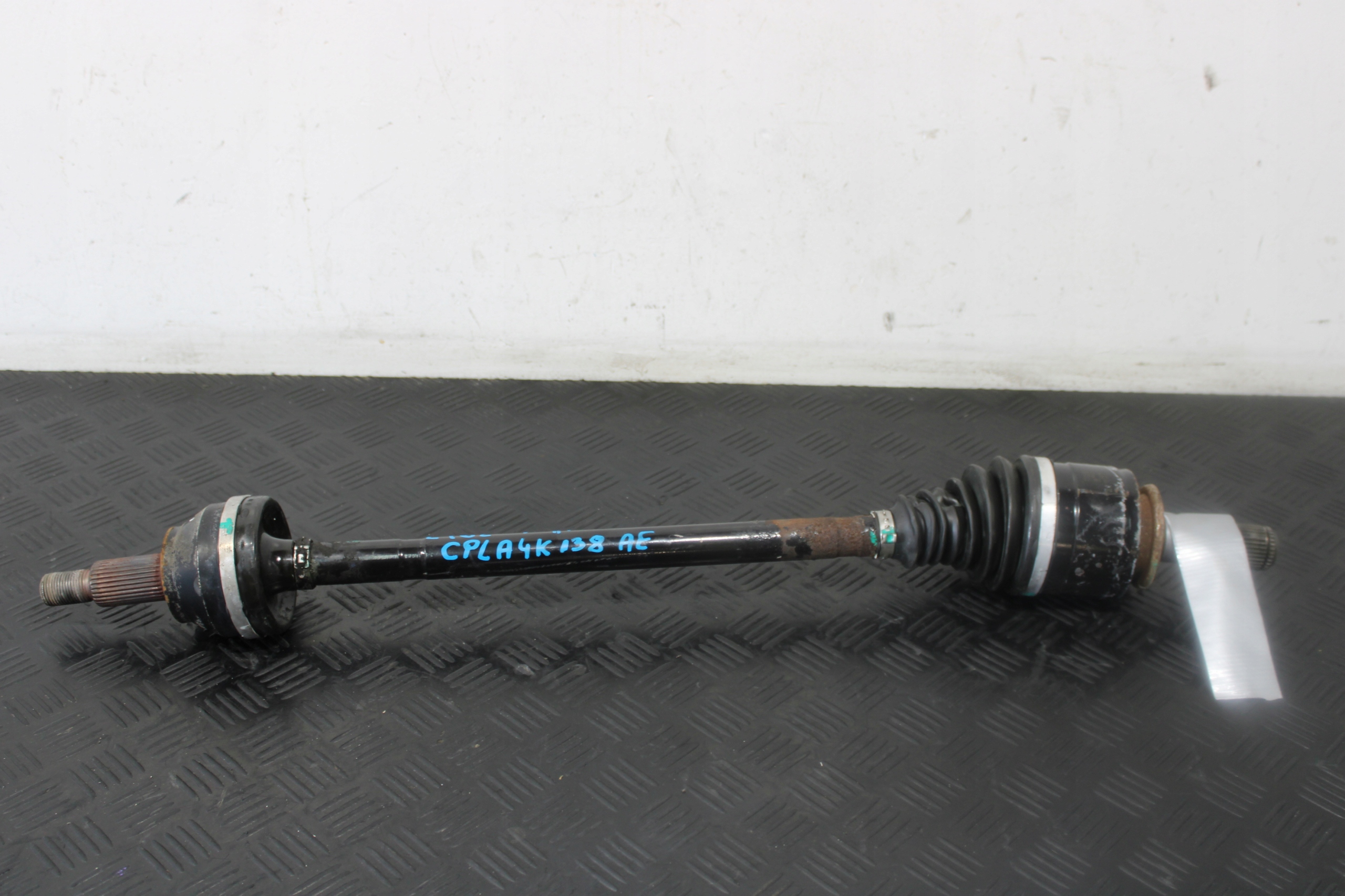 semi-axis semi-axis right rear part DISCOVERY V 5 L462 CPLA-4K138-AE