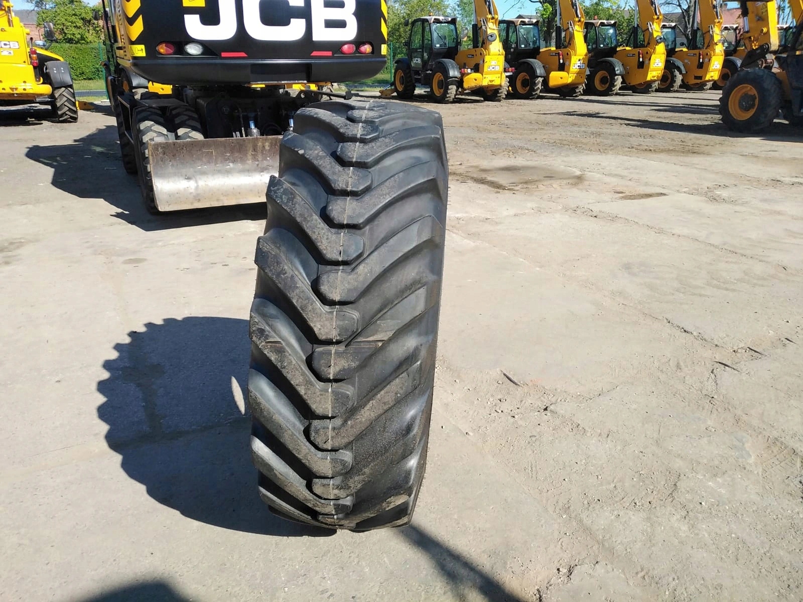 Opona OZKA 18.4-26 Marka Ozka