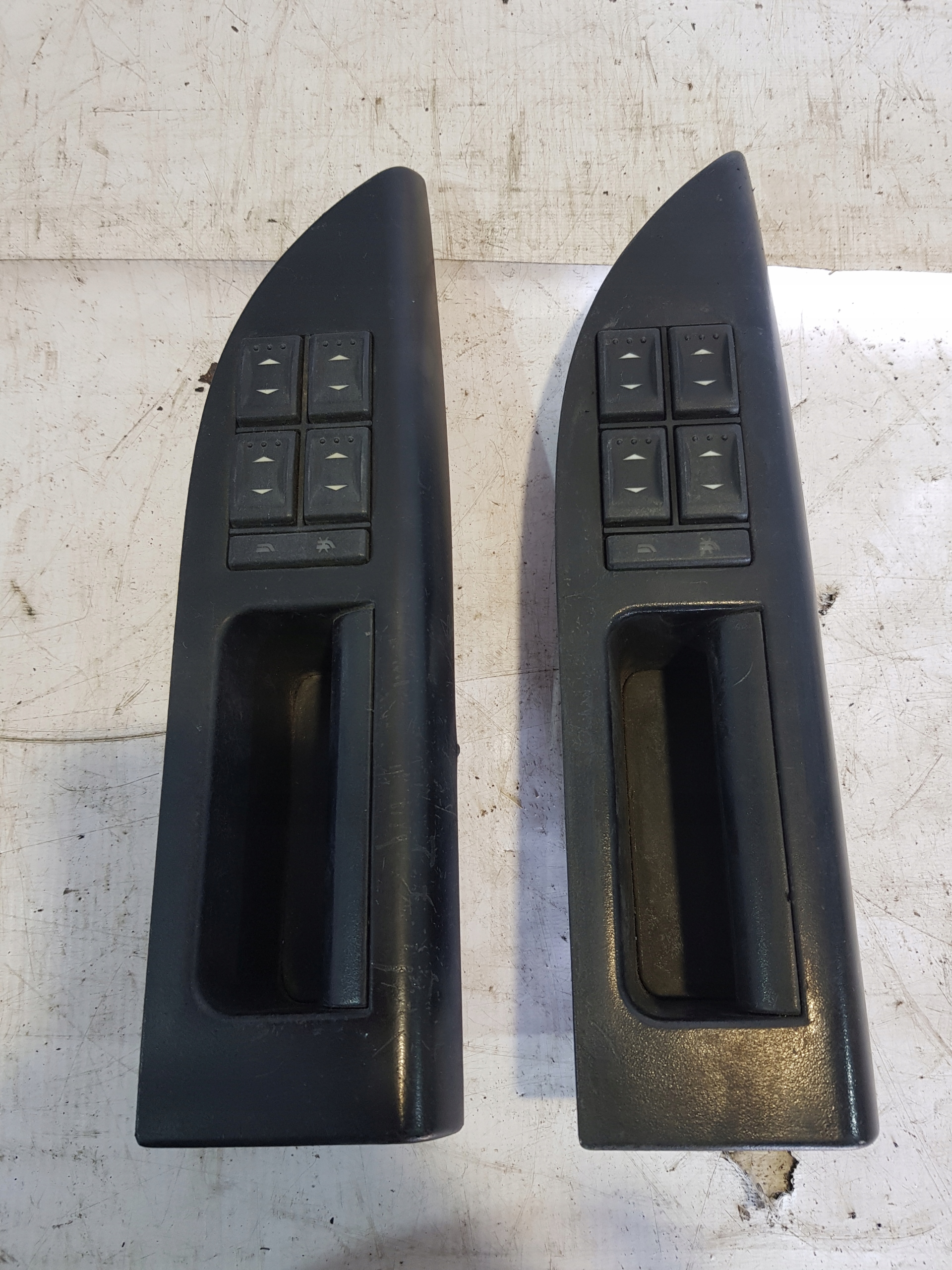 Fensterschalter Ford OE 03163451