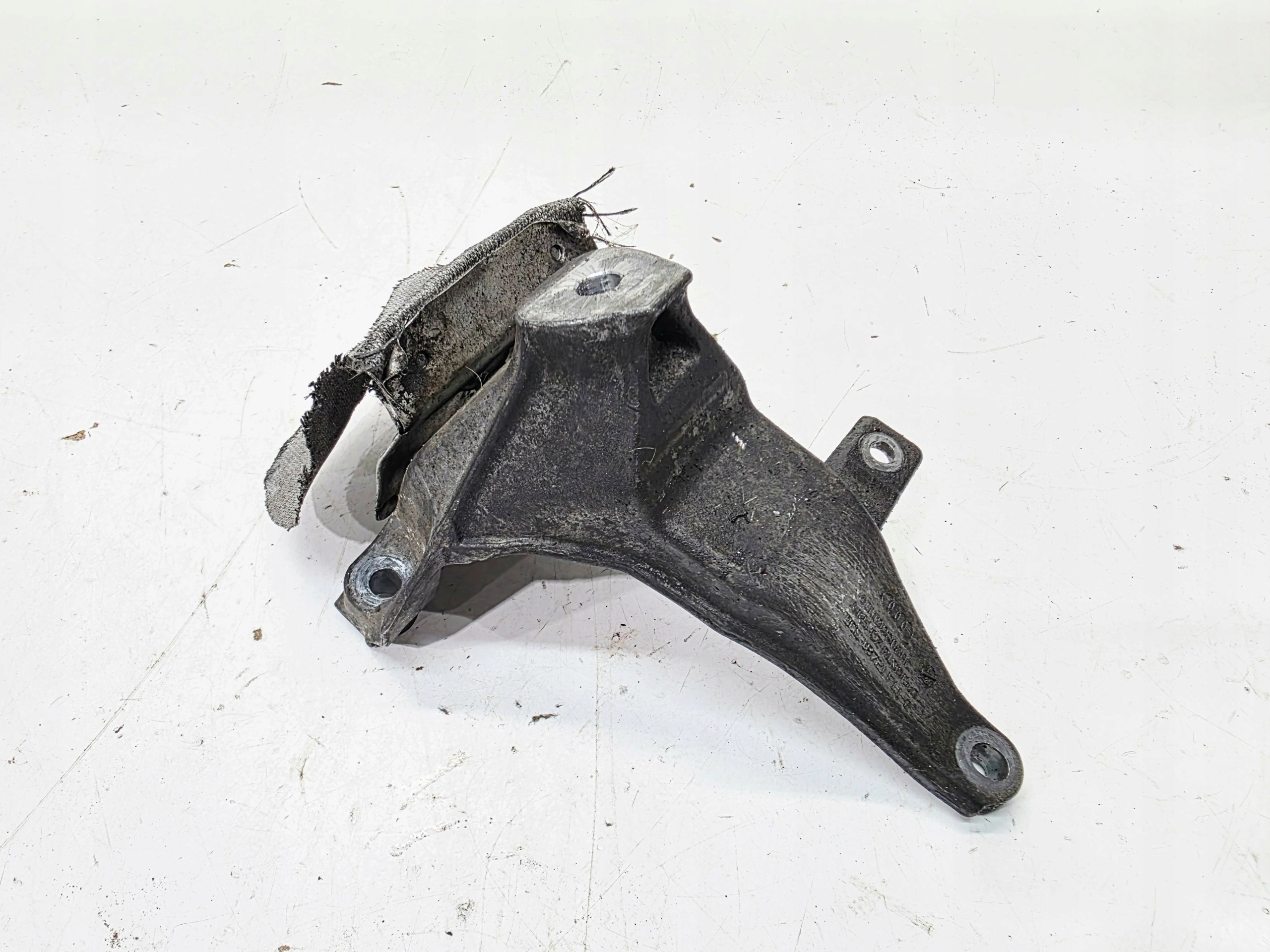 supporto Supporto staffa Motore Destro AUDI A6 C7 3.0 TDI 4G0199308AC