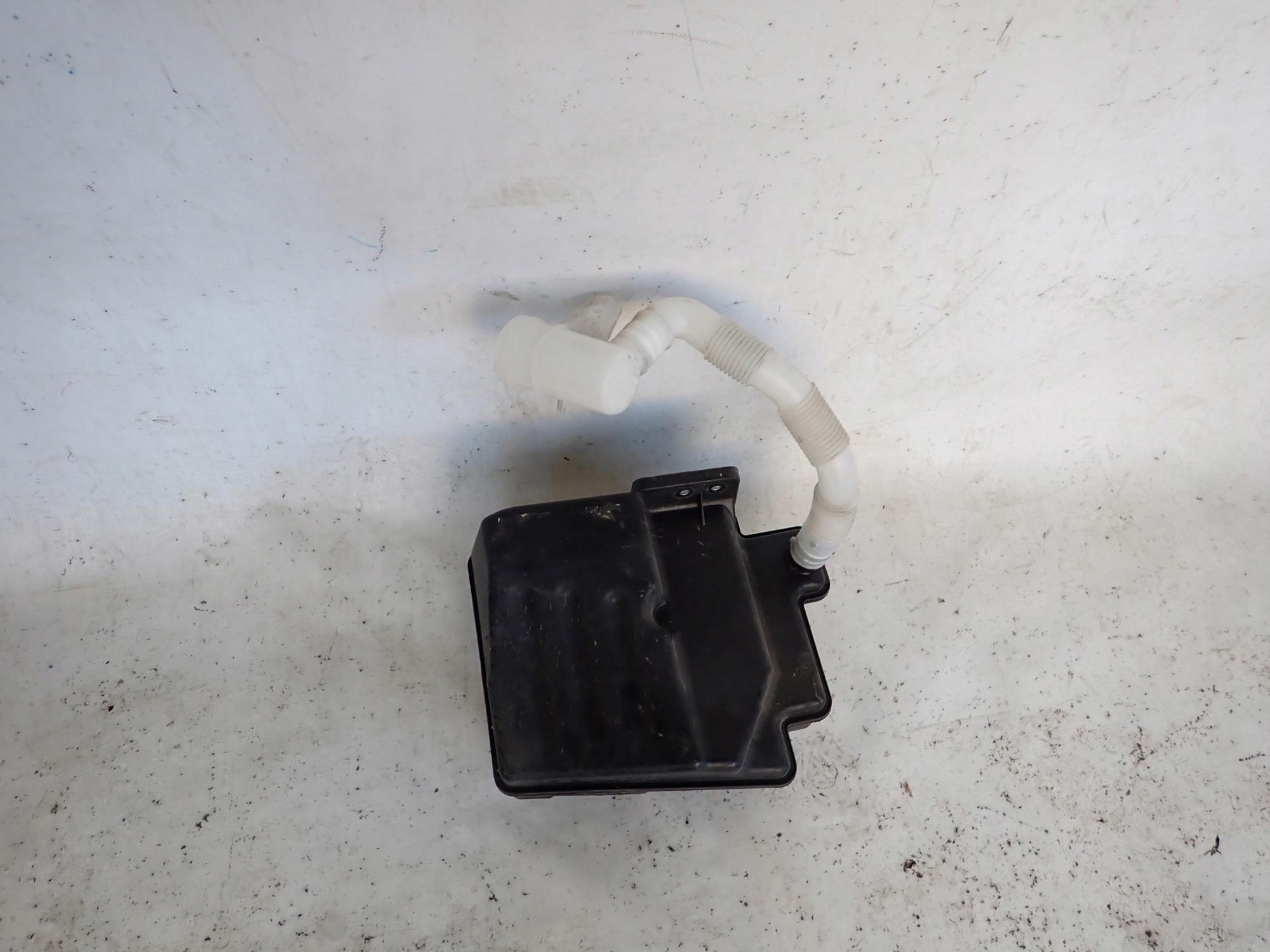 AUDI VW SKODA SEAT 1K0955453 Behälter Spritzdüse
