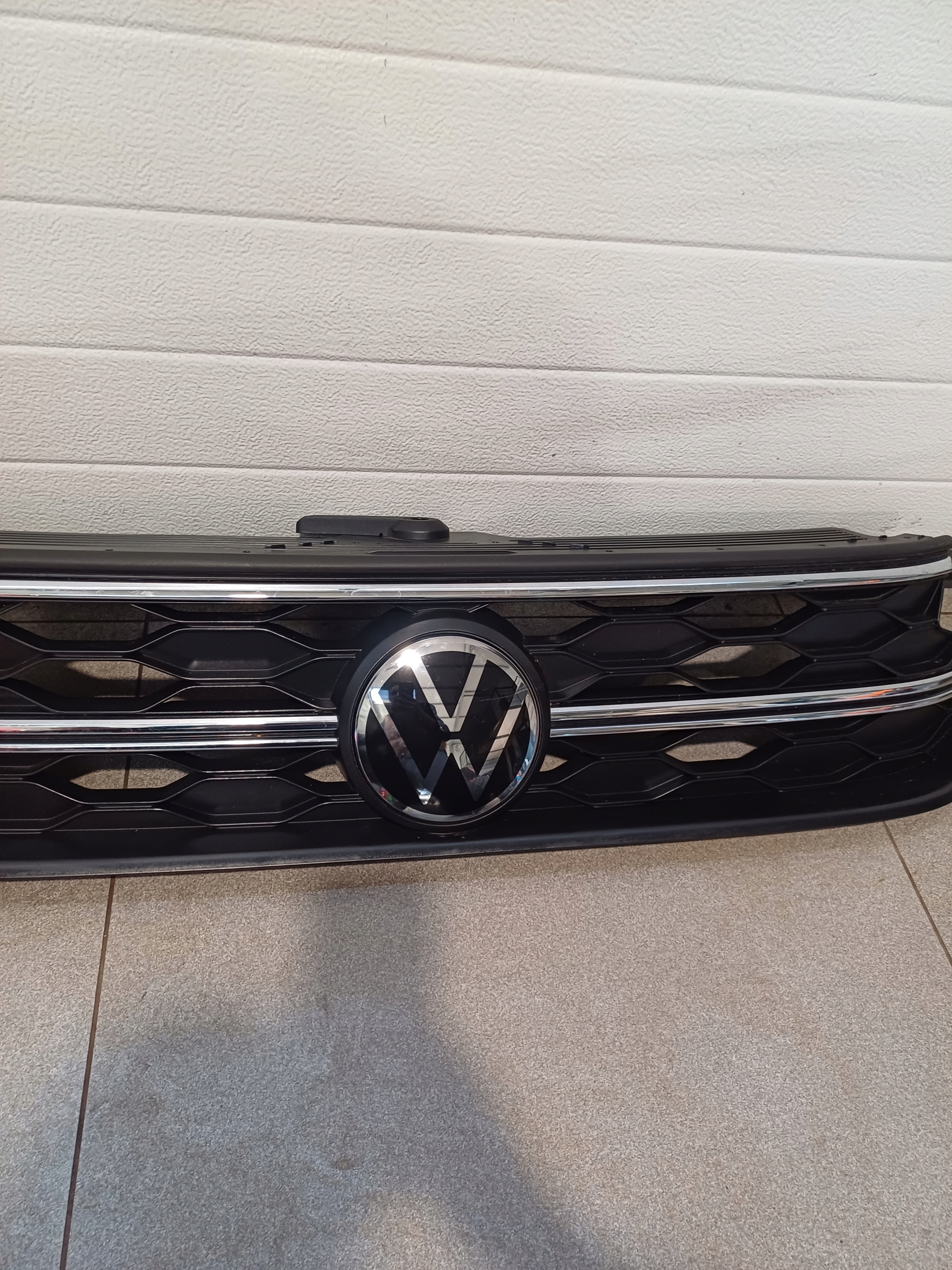 Grille VW TAIGO 2G7853343