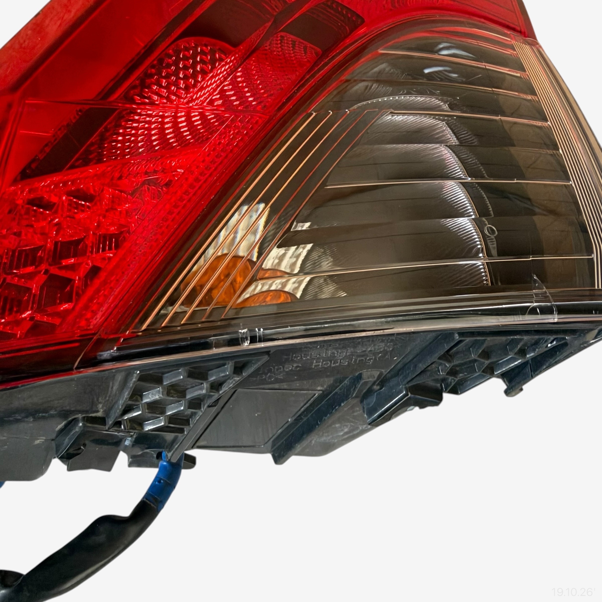 light rear left TOYOTA RAV4 V 2024 year 81560-42230