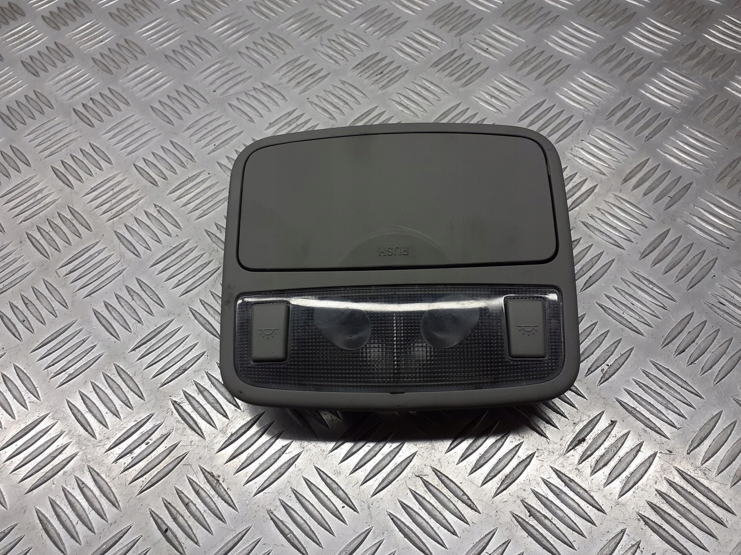 лампочка Кузова kia SHUMA II 92870-2F