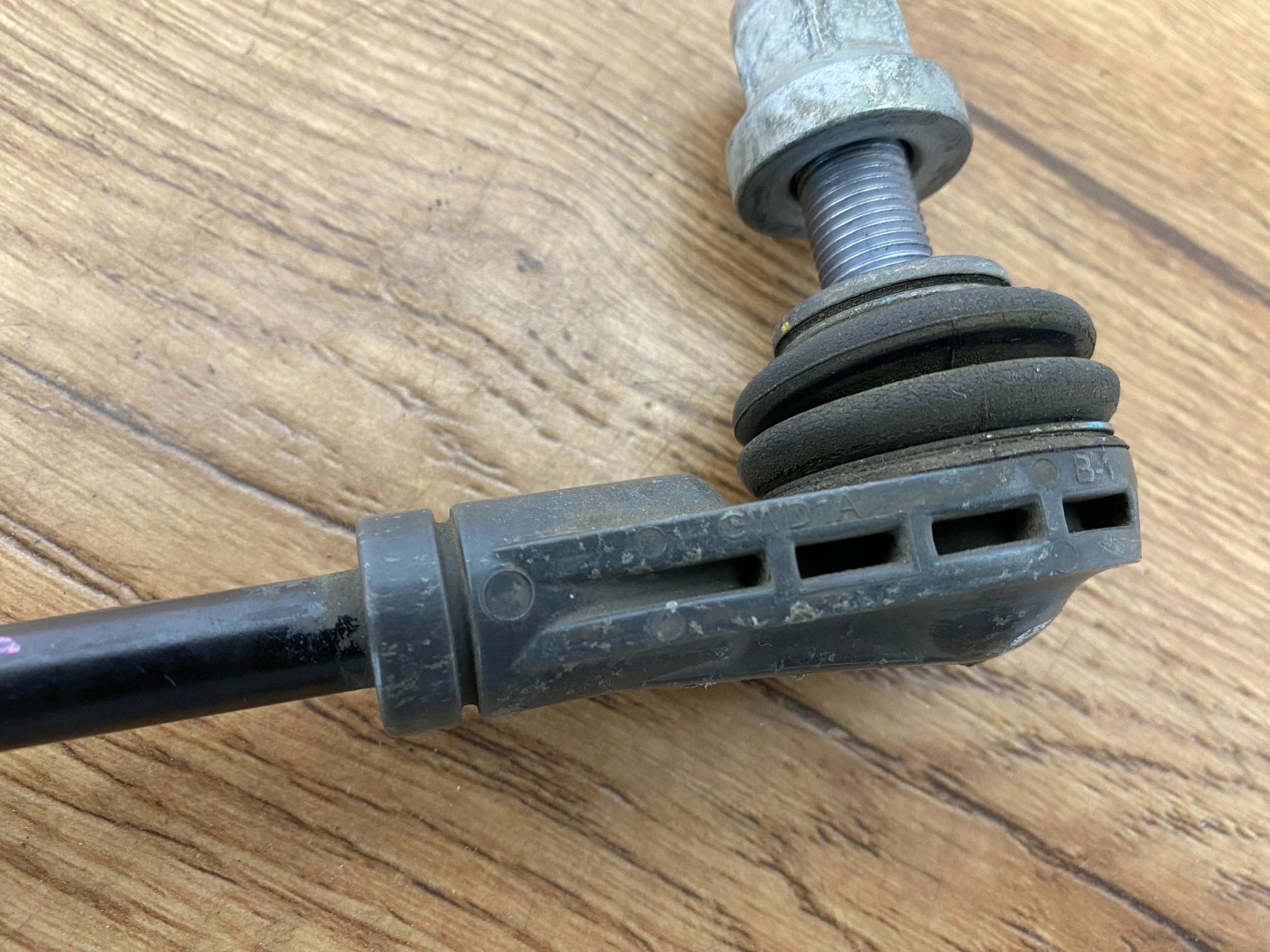 vorne Stabilisator Ford Escape IV Kuga MK3 2020+