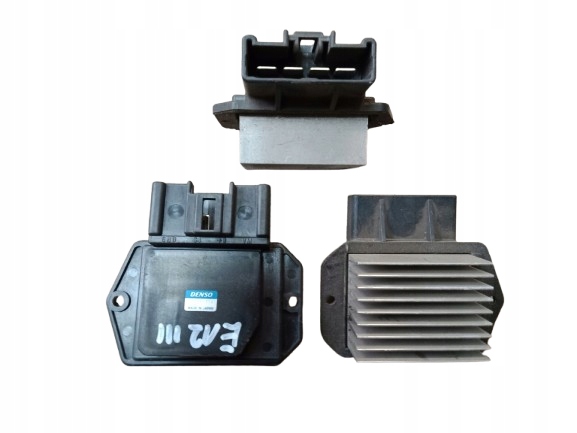 TOYOTA COROLLA E12 AVENSIS T25 RAV4 POTENCJOMER NAWIEWU 499300-2121 4 PIN