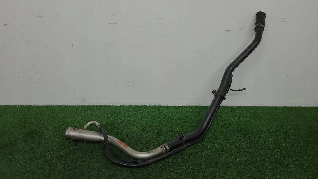 AH22-9034-AB - Шланг Радіатора Range Rover Sport L320 3.0 D