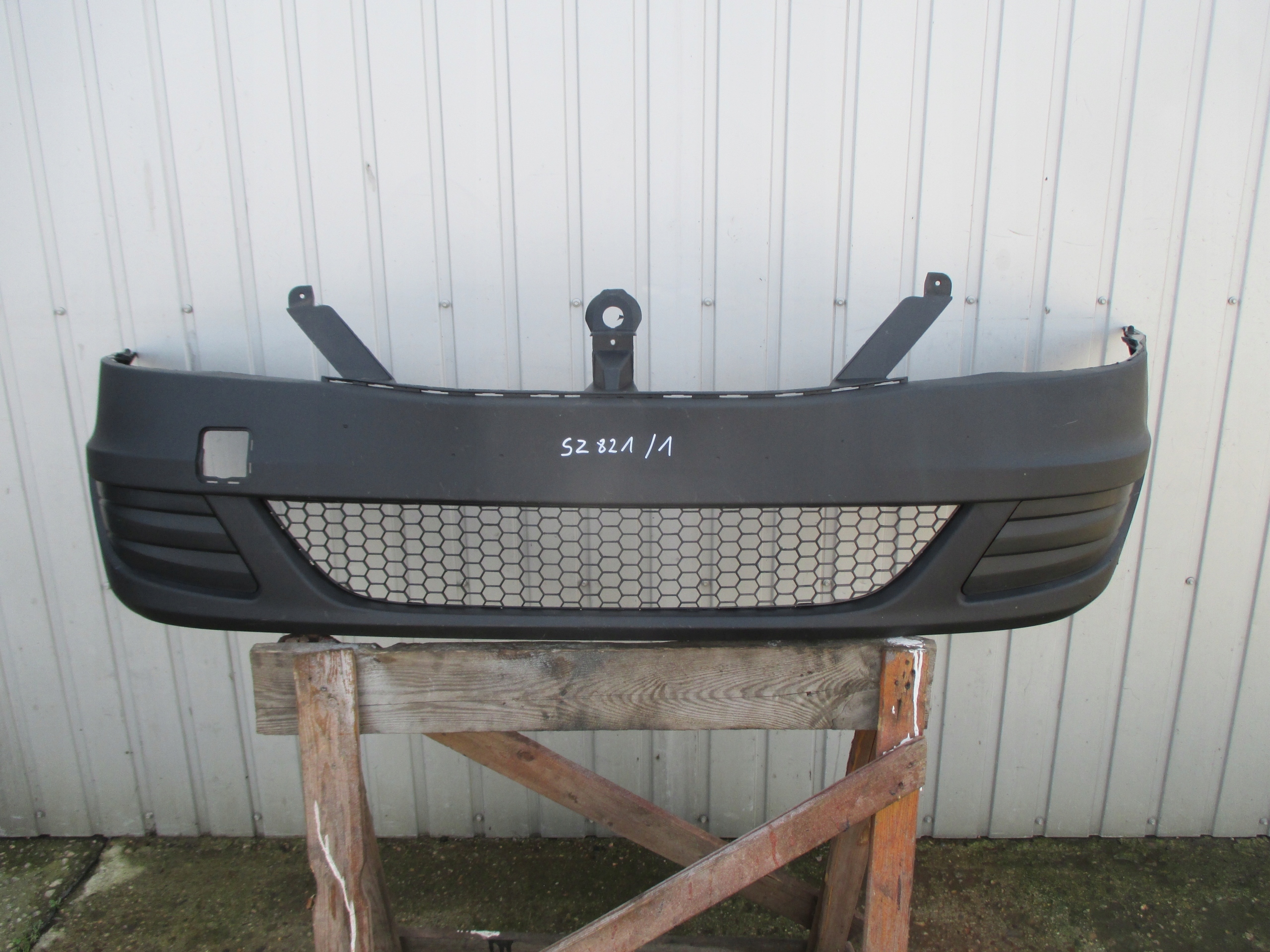 DACIA LOGAN 09-13 ZDERZAK PRZÓD