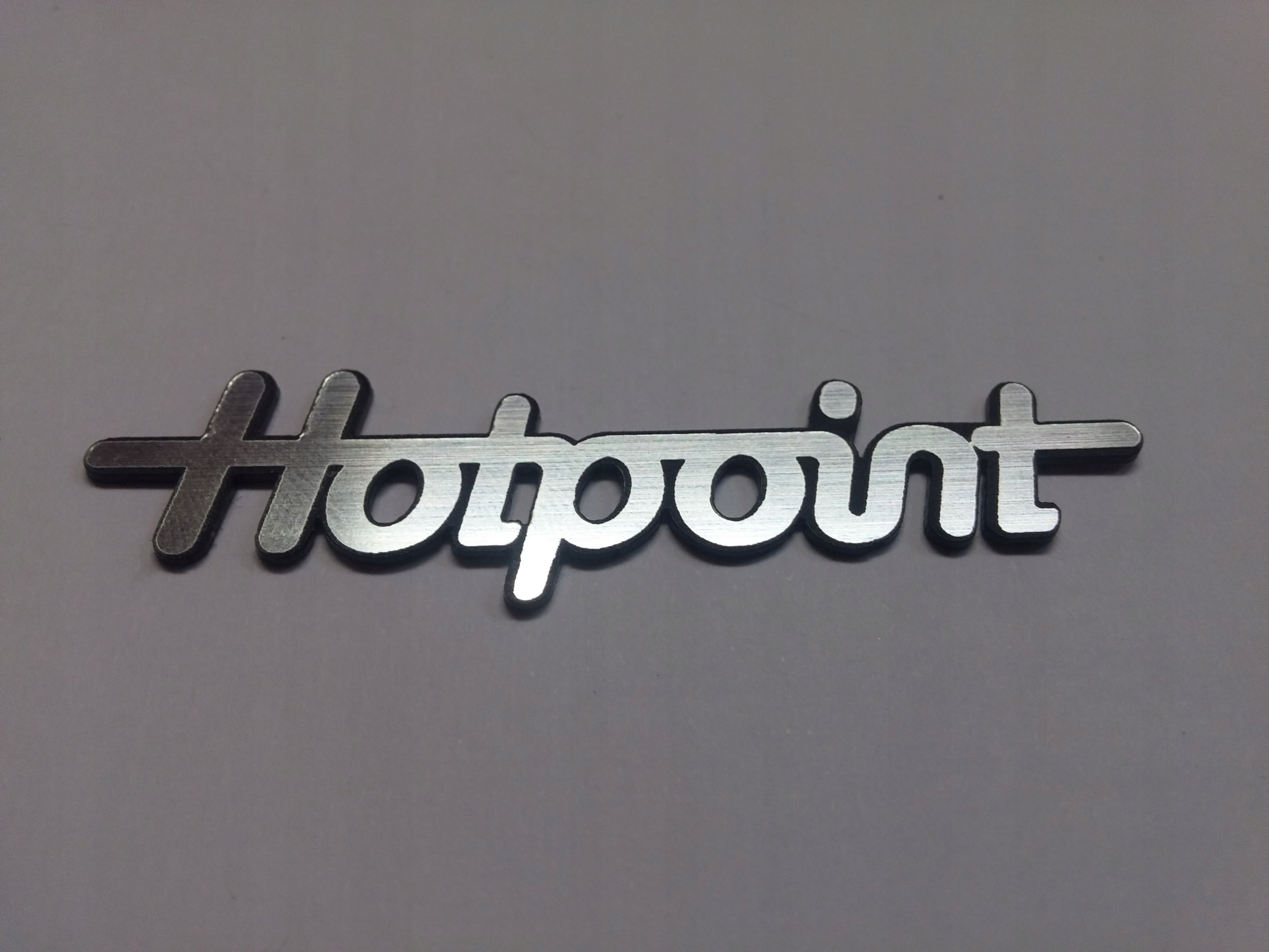 

Hotpoint naklejka emblemat 64 x 14 mm * Srebrna