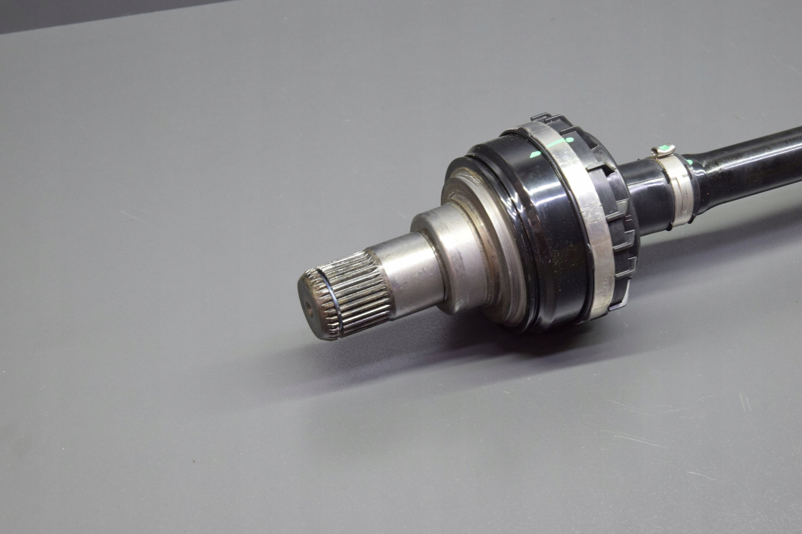semi-axis left rear part rear BMW 3 G20 G21 4 G22 G23