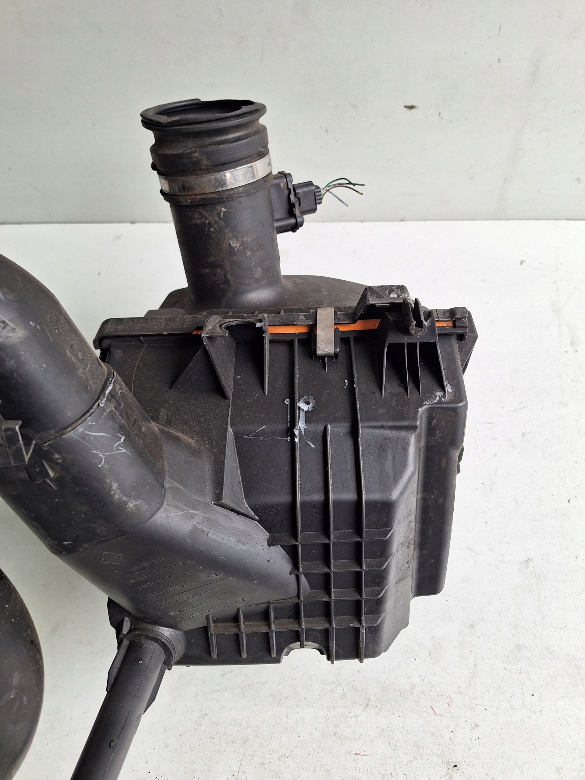 OPEL VIVARO B 14-> 1.6 DIESEL Gehäuse filter luft