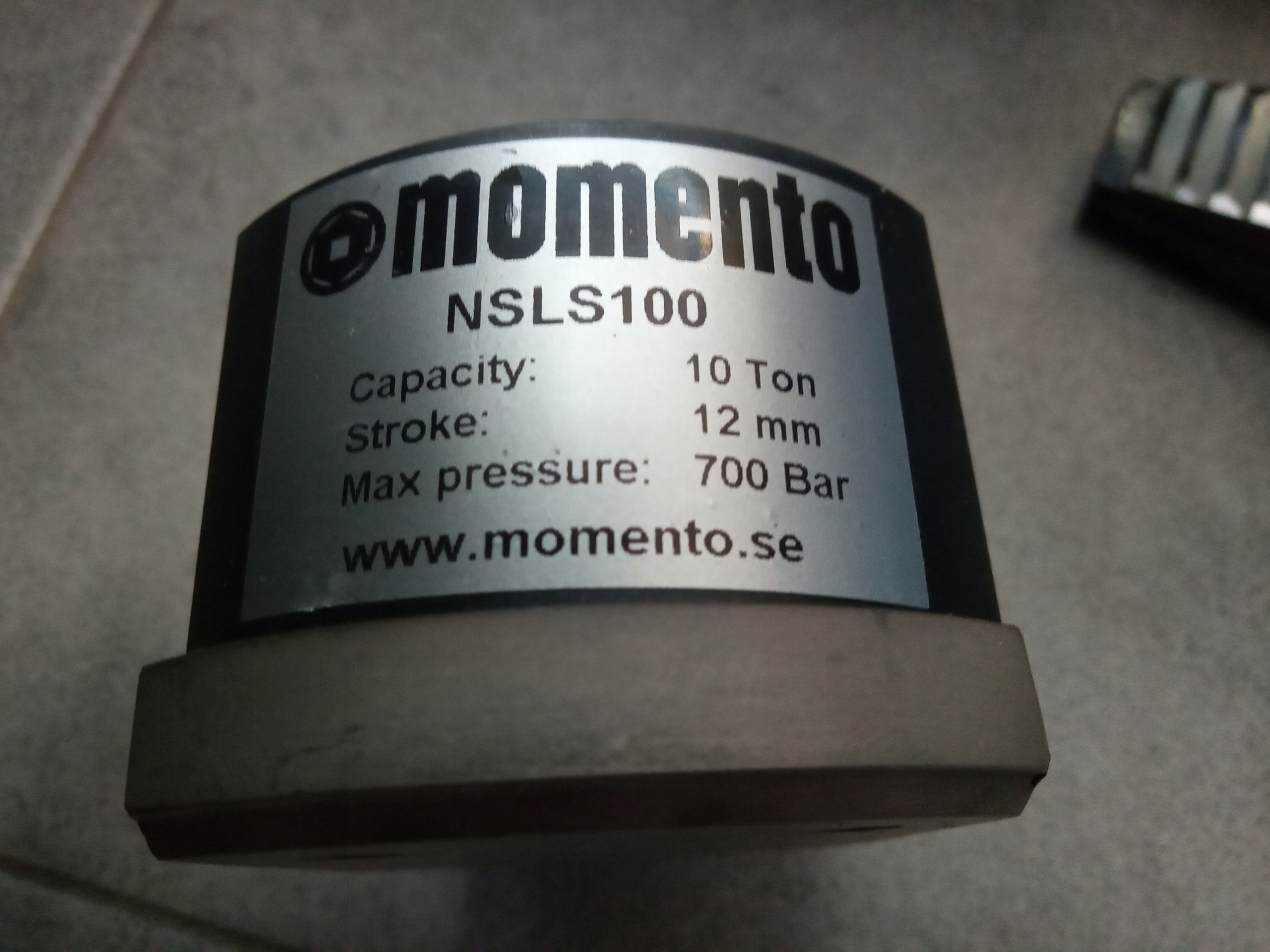 Ffbbc1b544939329b7e253e7334e