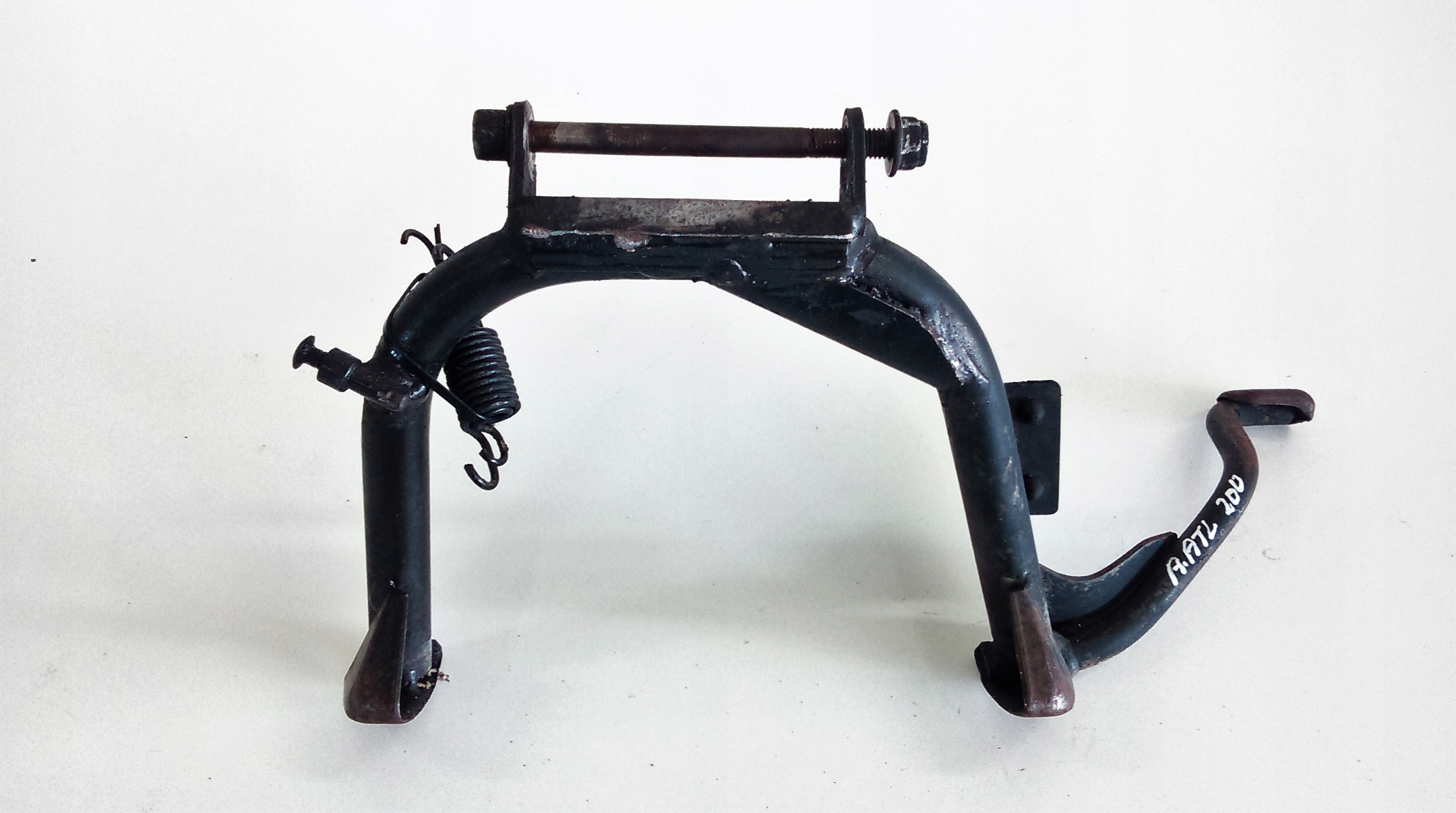 APRILIA ATLANTIC 200 центральный нижний колонтитул