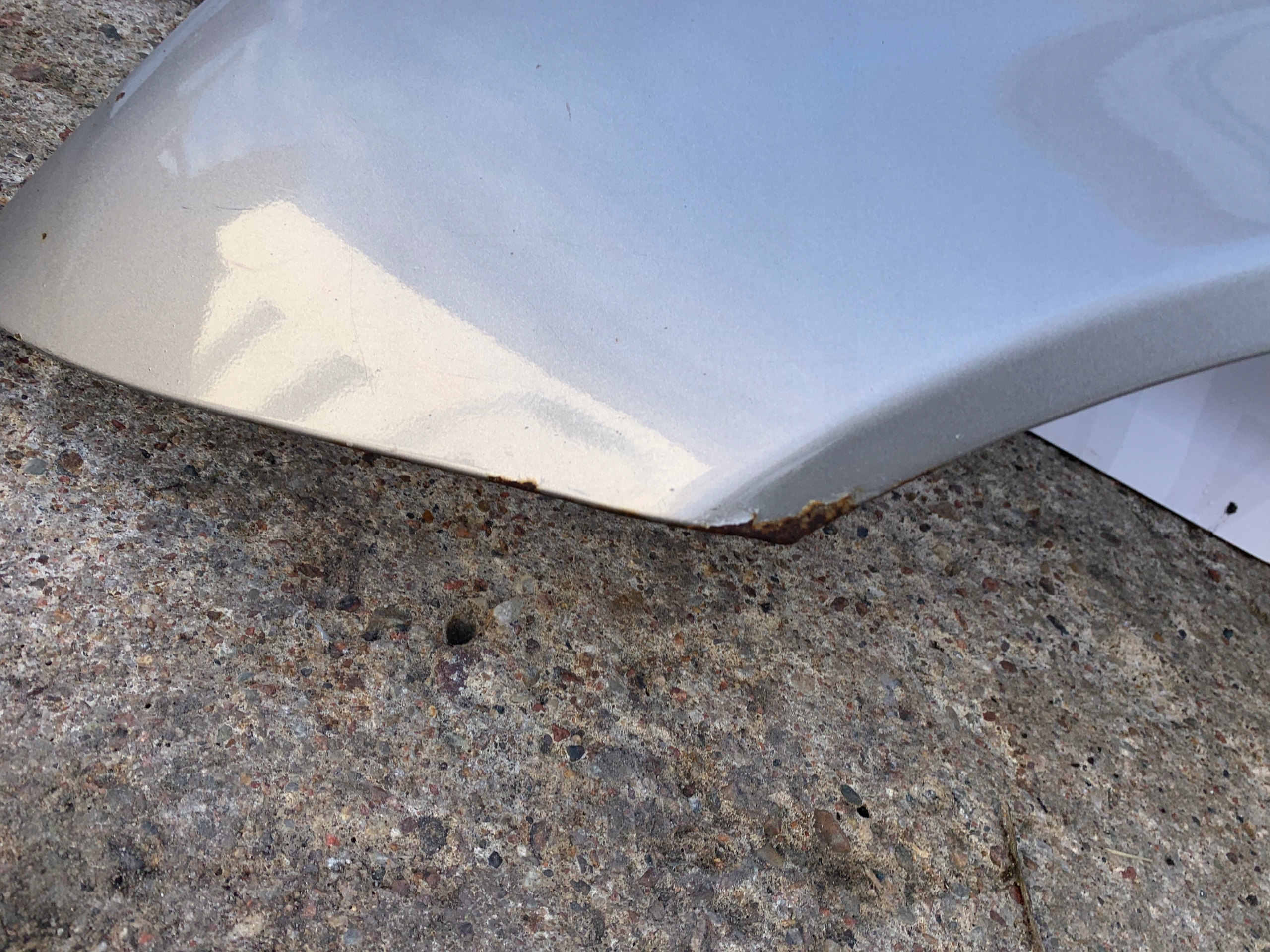 fender left front front MERCEDES W211 723 C723