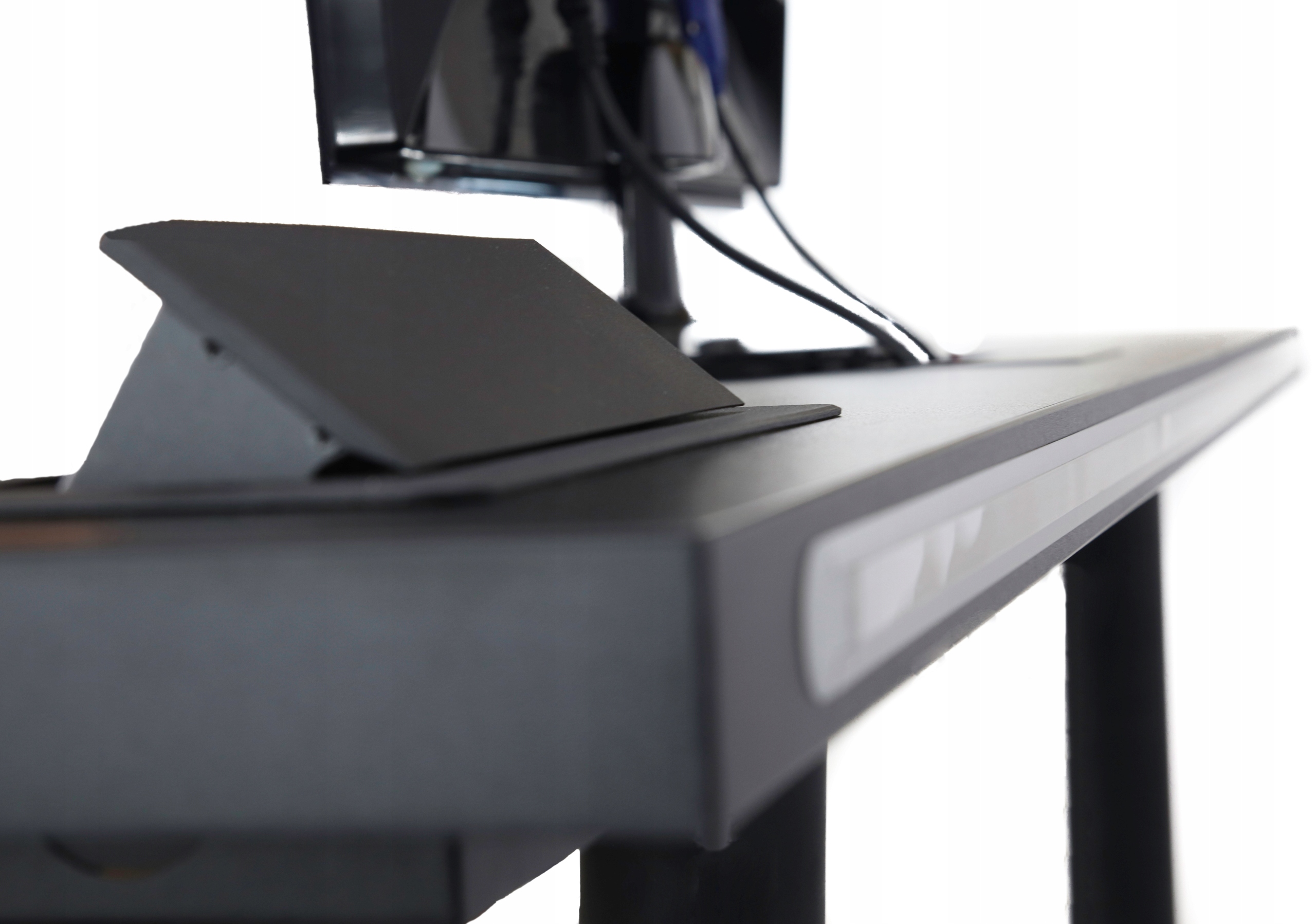 BIURKO GAMINGOWE NAROŻNE CZARNE GNIAZDO PRODUCENT Szerokość mebla 202 cm