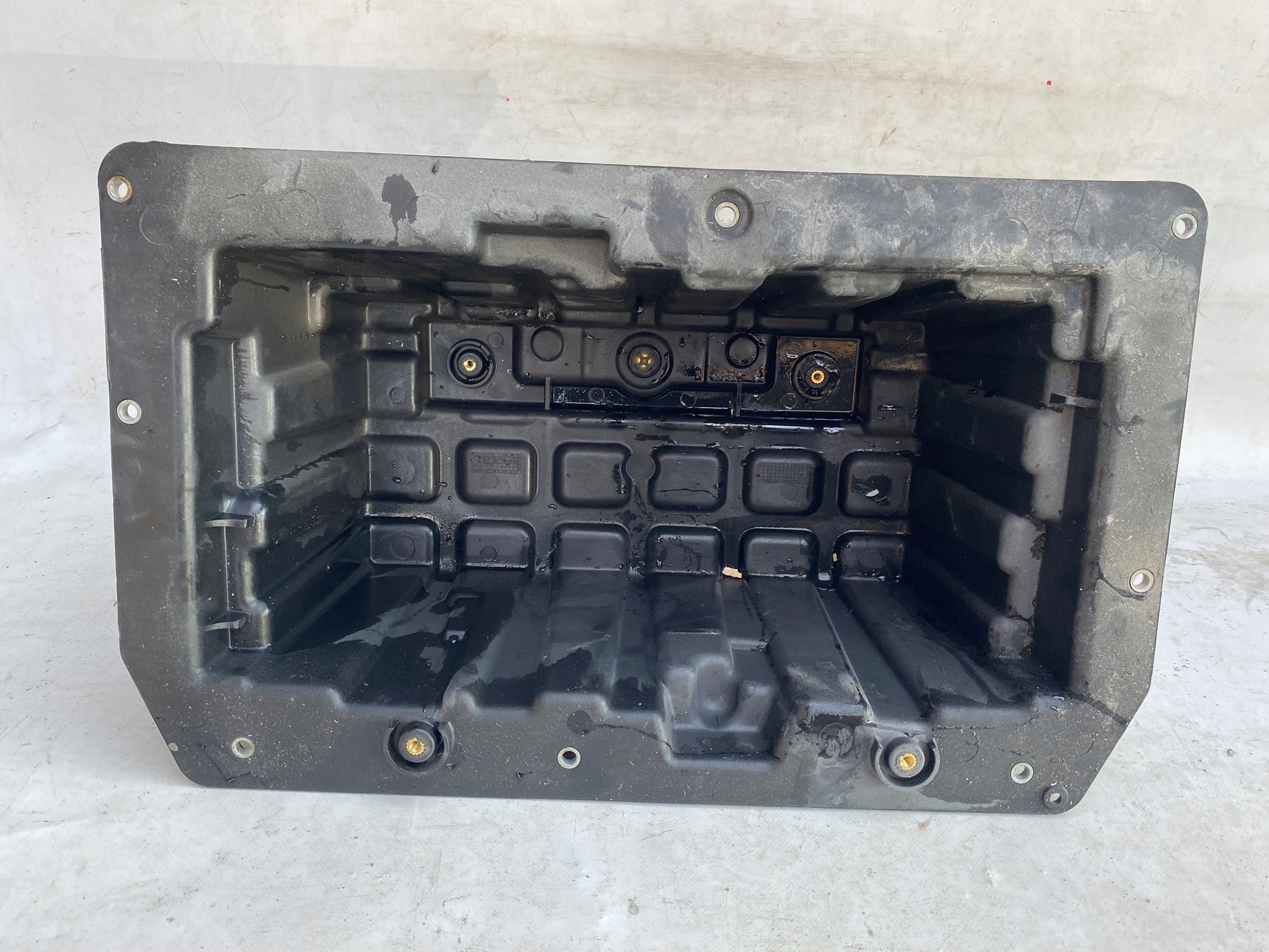 RANGE ROVER SPORT L494 Obal držiak akumulátora