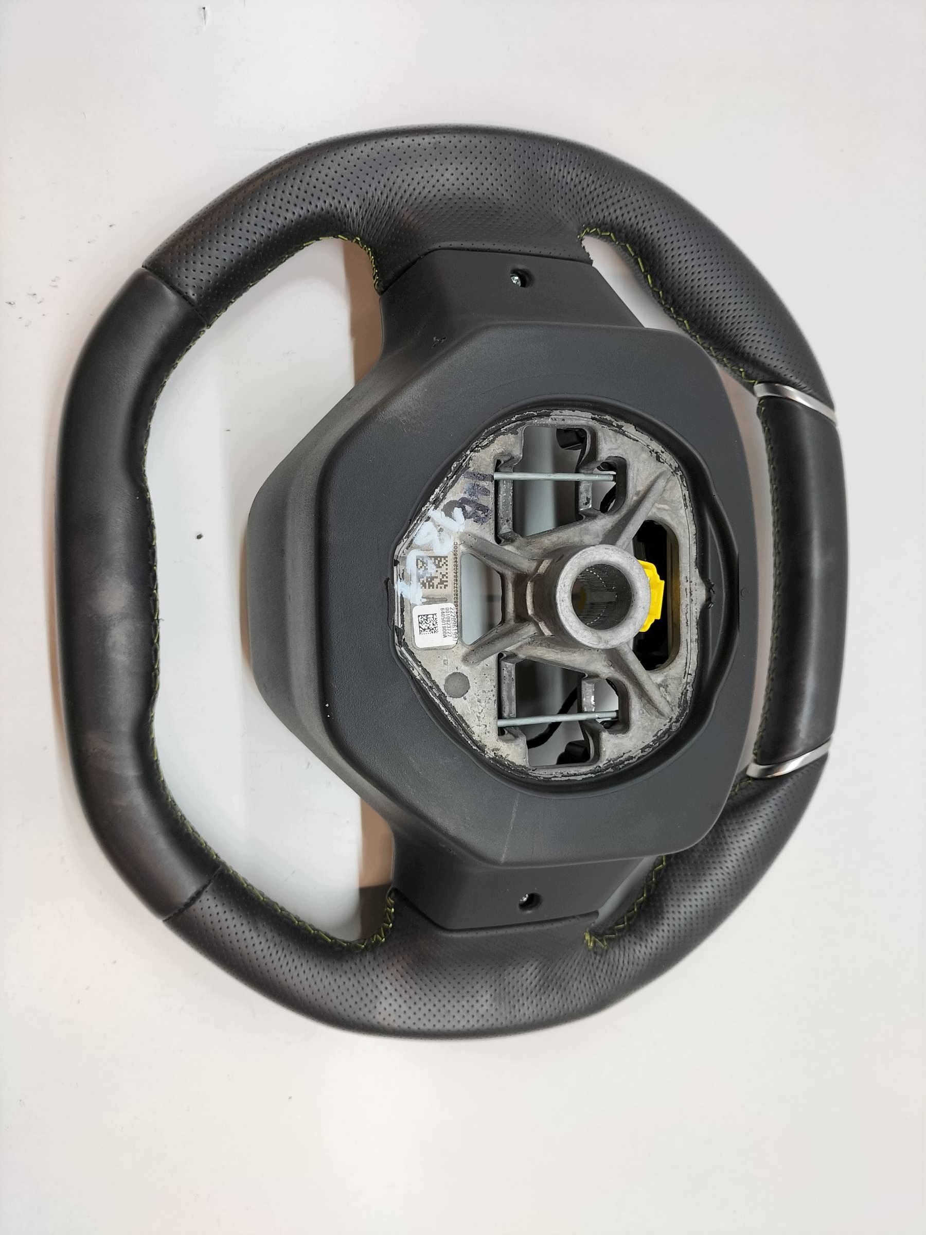 volant GT Peugeot 208 II (2019- )