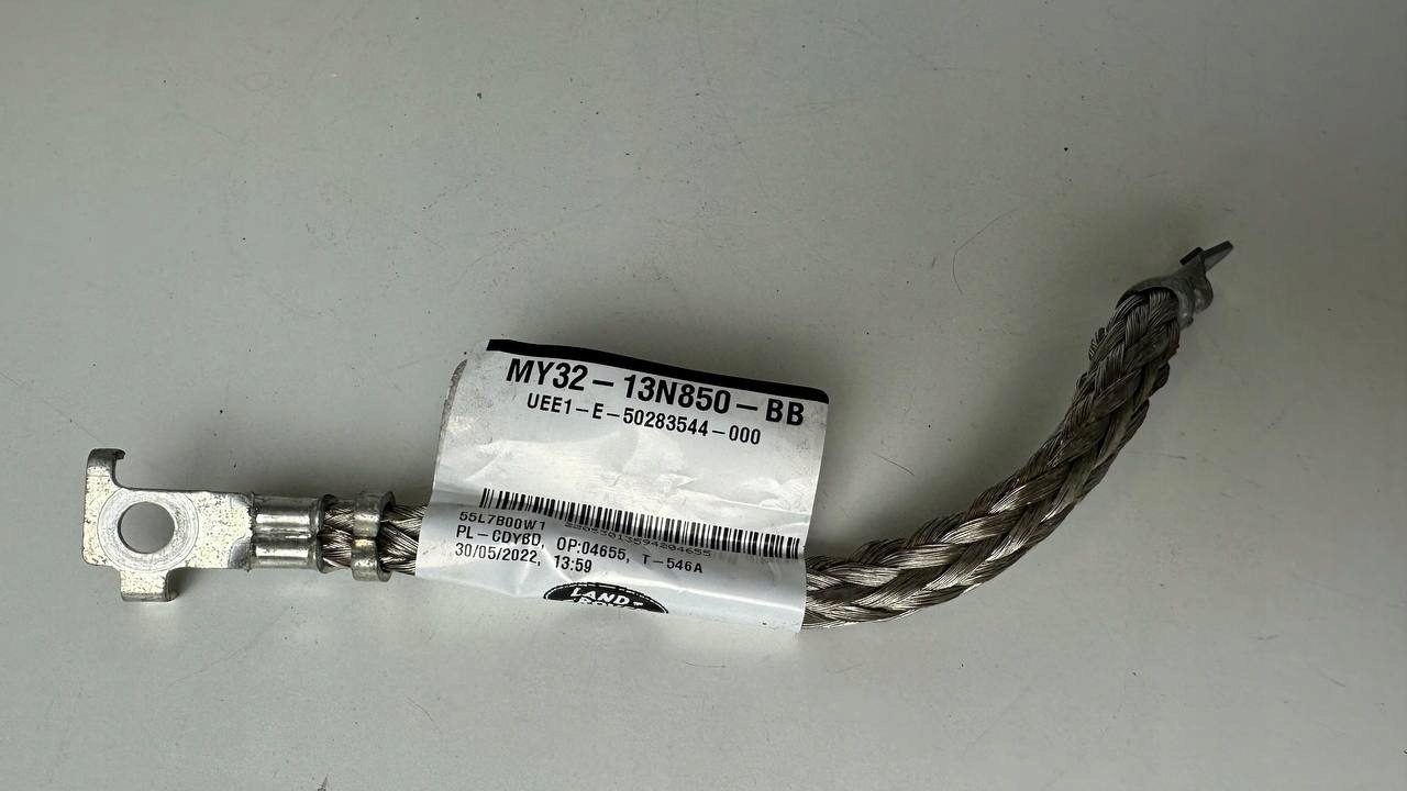 PRZEWÓD LAND ROVER DISCOVERY 5 L462 MY32-13N850-BB