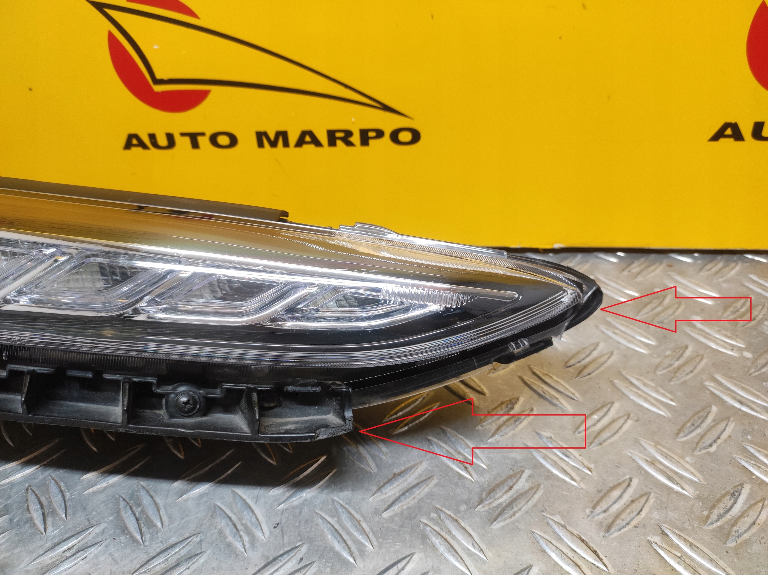 HYUNDAI KONA 17- REFLEKTOR PRZÓD LED LAMPA DRL USA Strona zabudowy prawa