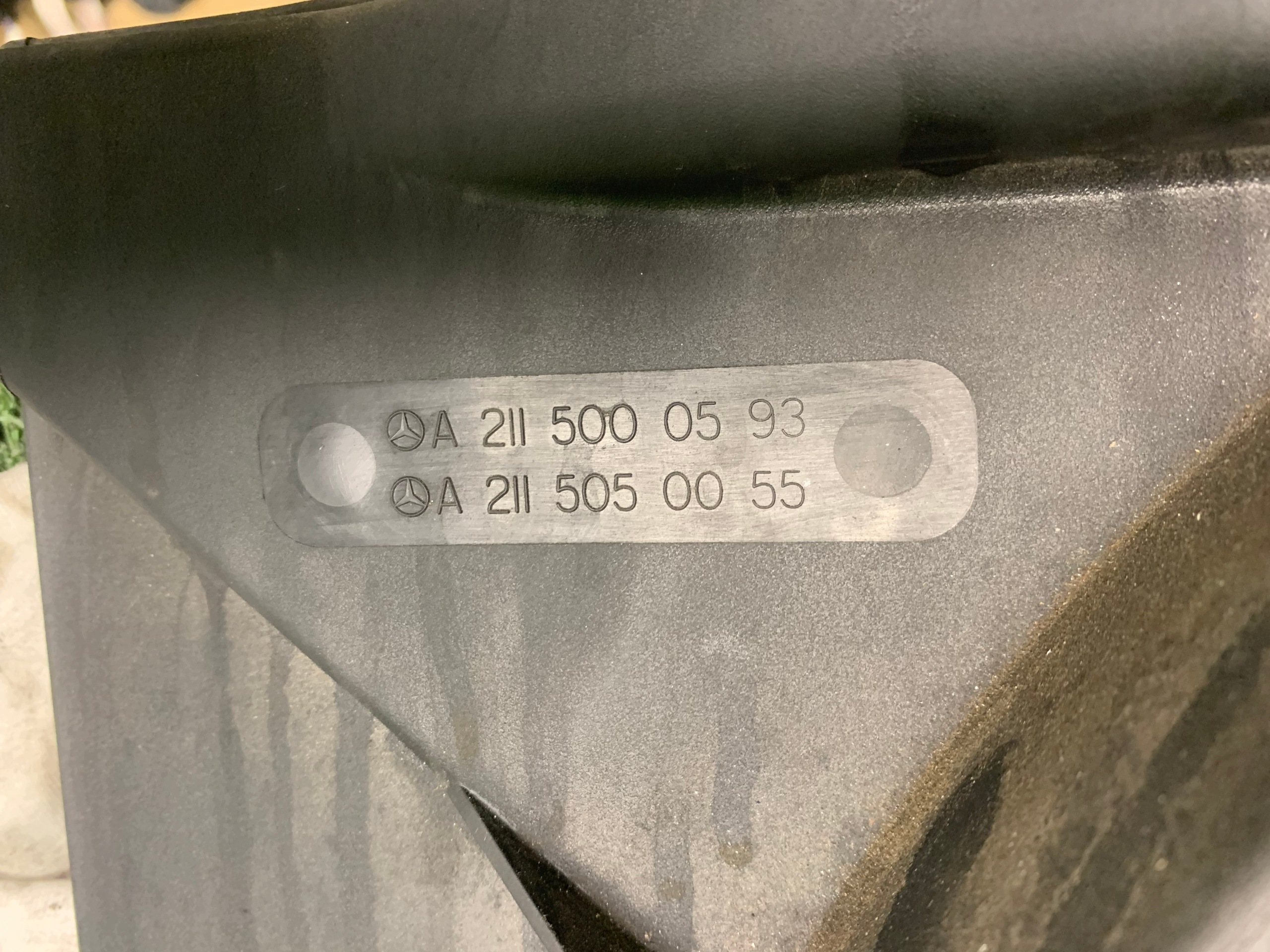 ventilátor chladiče MERCEDES E-KLASA W211 2.2 CDI A2115000593