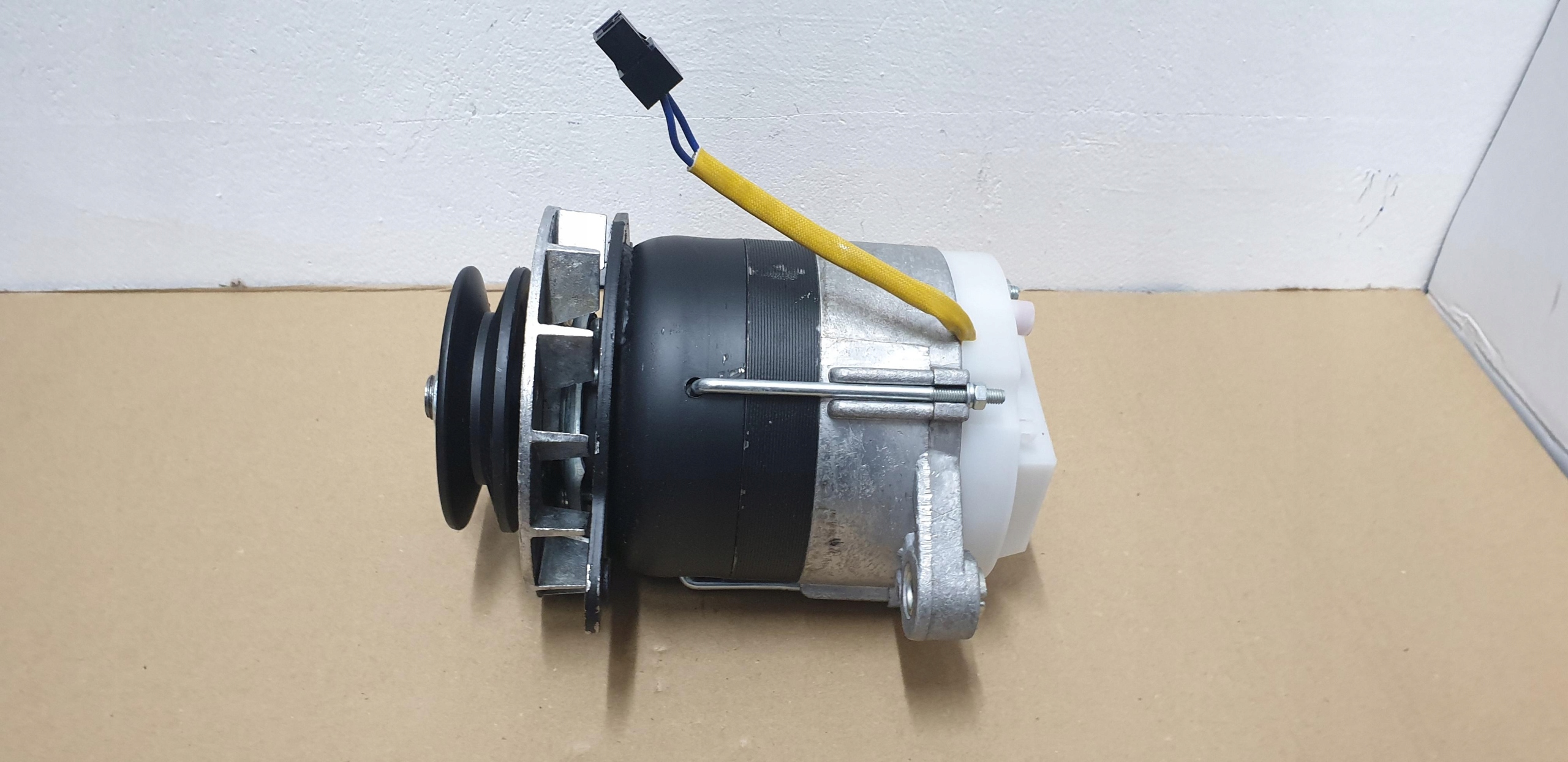 001-101-000183 - Генератор1000w с жгутом MTZ PRONAR BELARUS