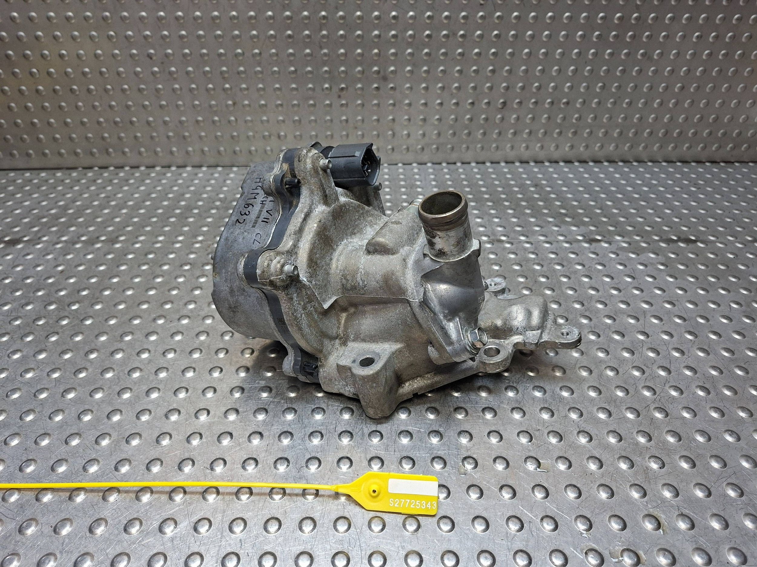 water pump MITSUBISHI COLT VIII CLIO CAPTUR ARKANA 24- 1.6 E-TECH