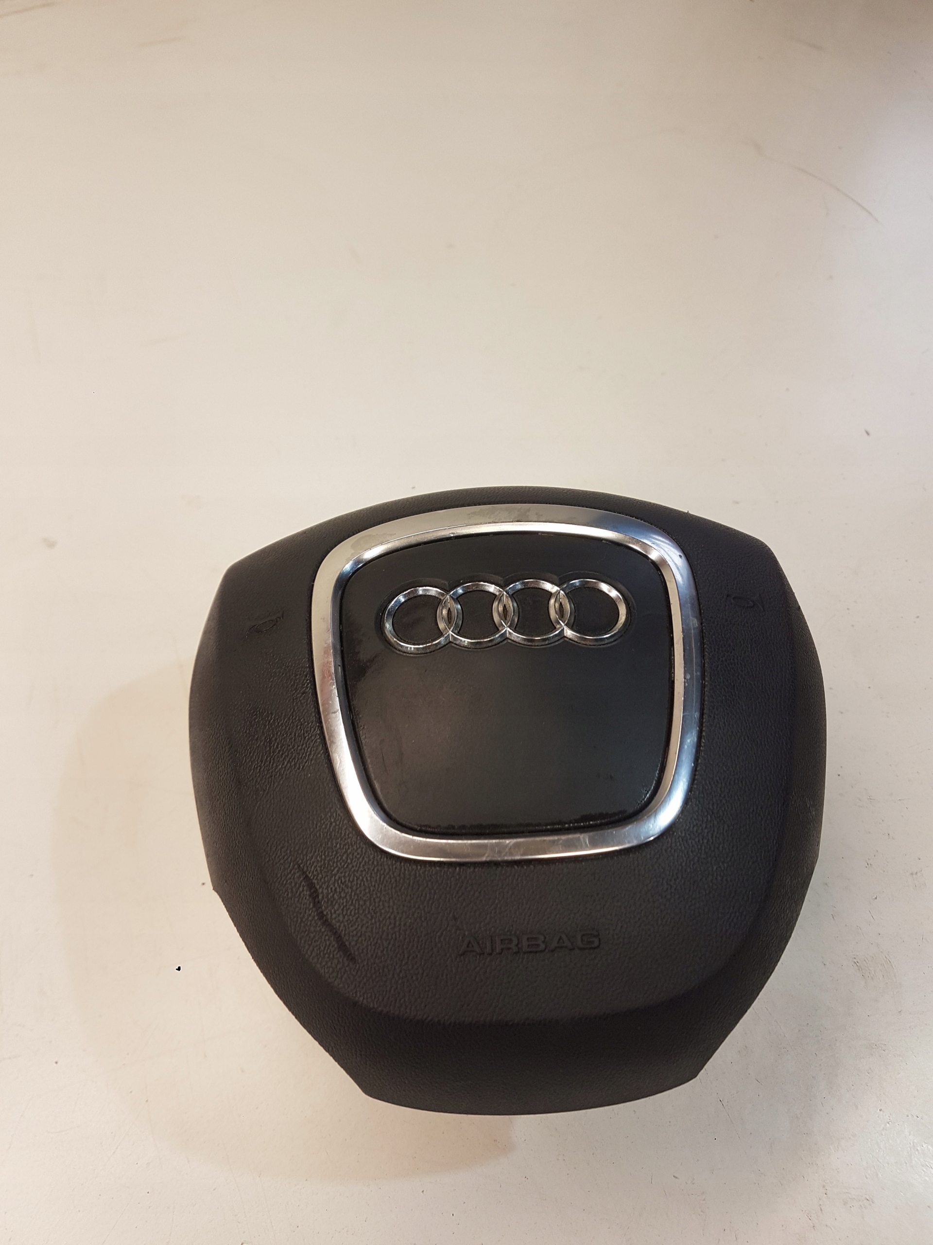 подушка безопасности Audi A6 C6 A4 4F0880201BM 6PS *1*