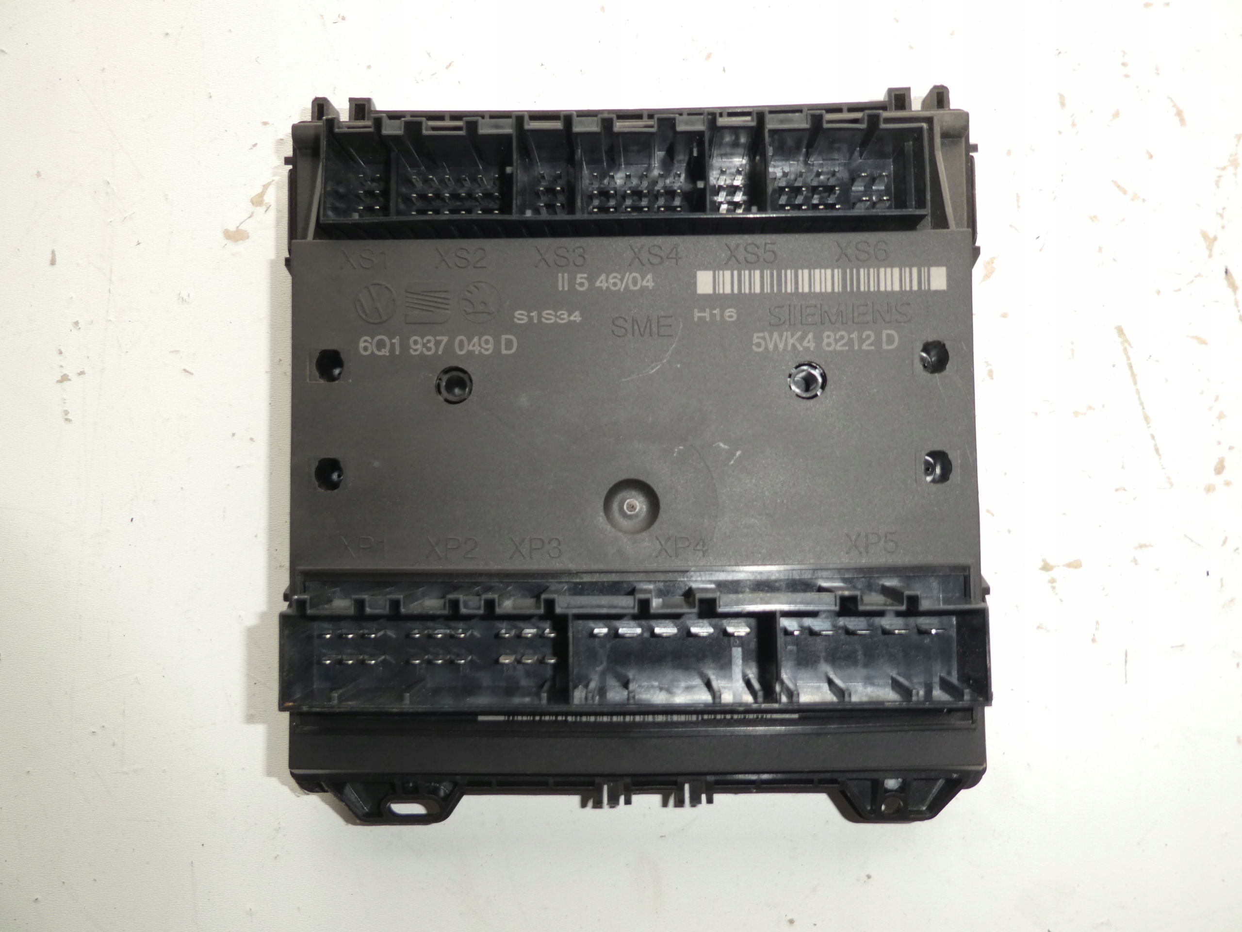 module control unit VW SEAT SKODA 6Q1937049D