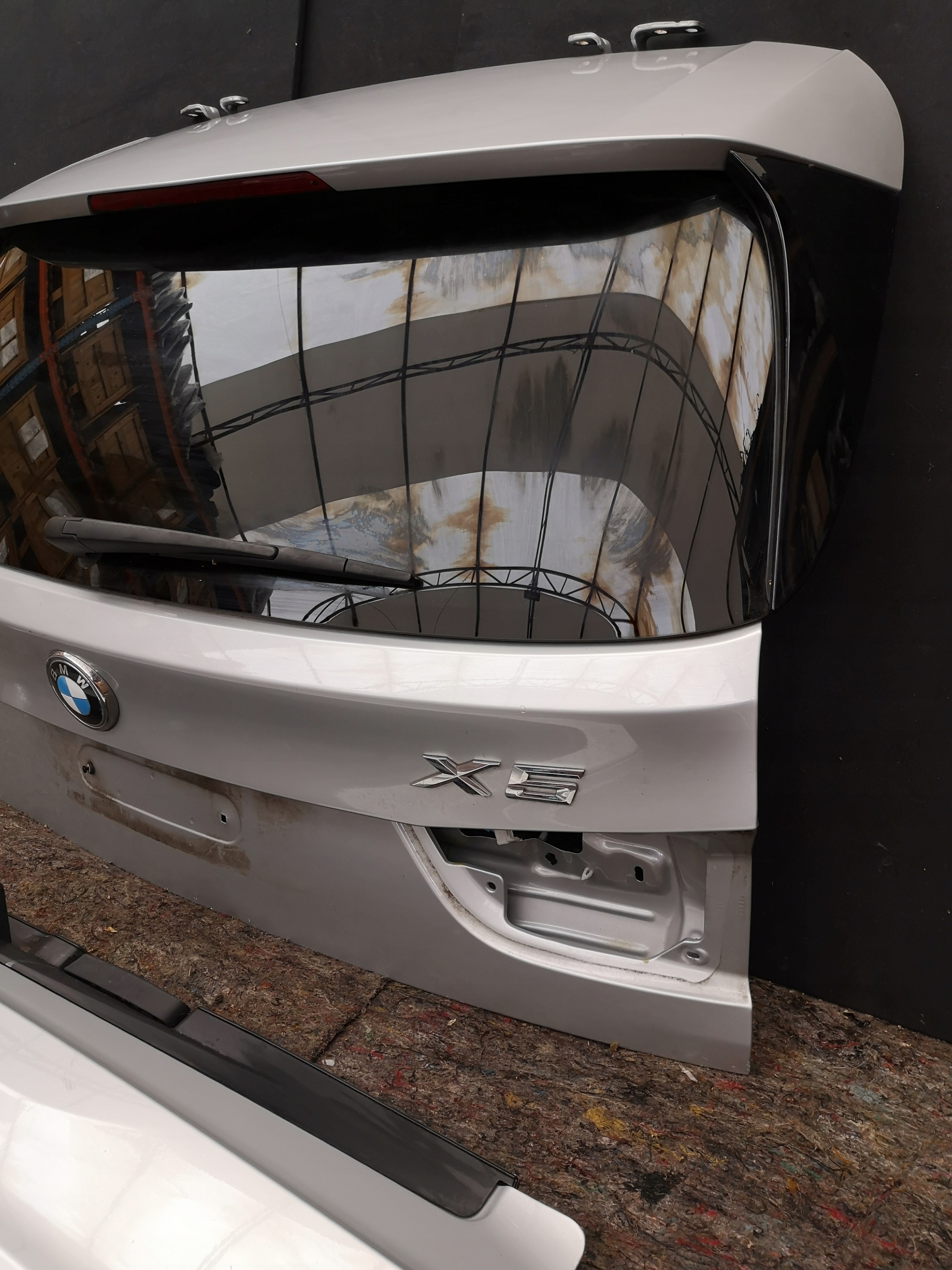 KLAPA TYŁ BMW X5 F15 Typ samochodu Samochody osobowe