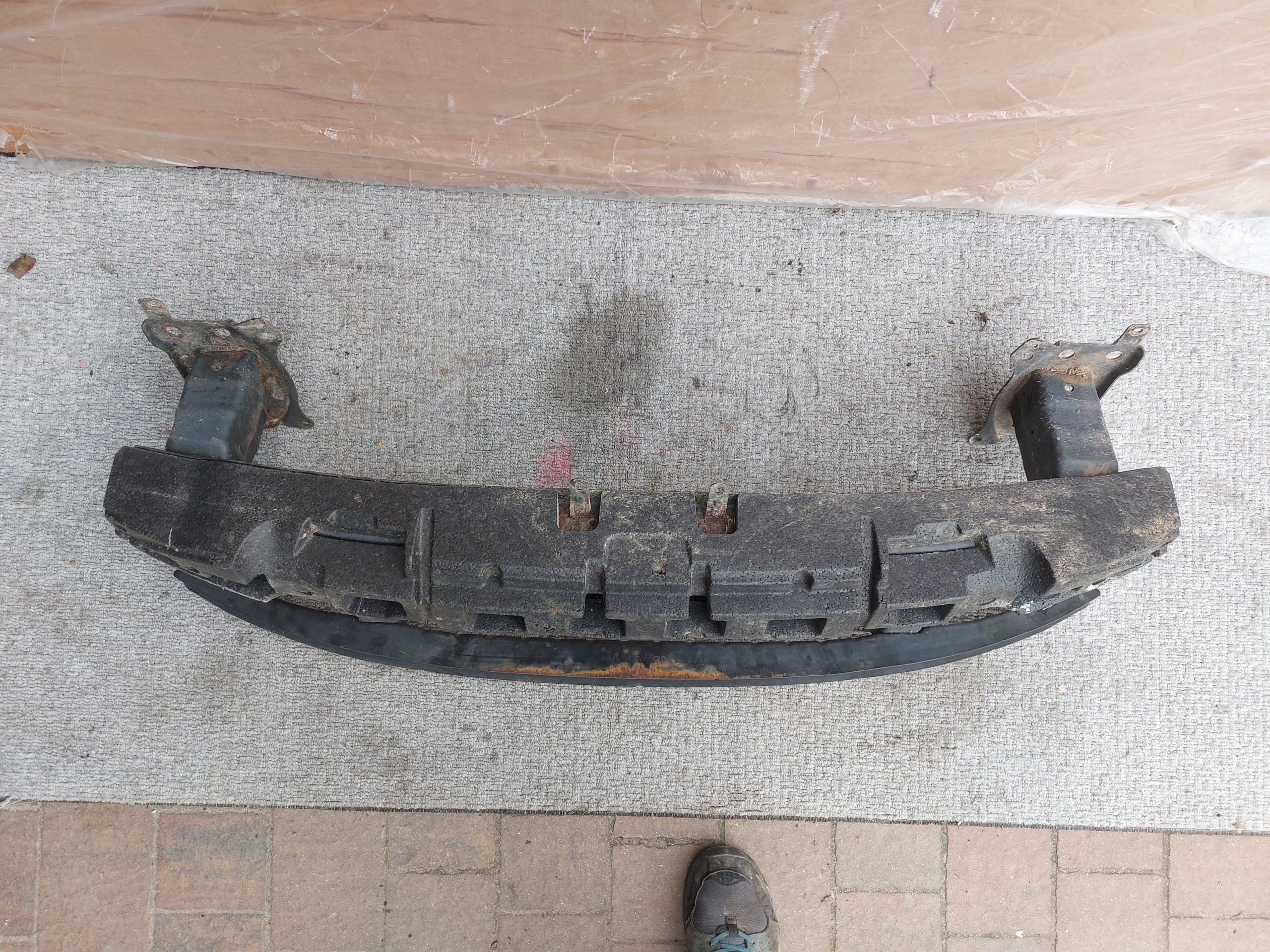 Passat B6 TRAVERSA paraurti Anteriore + absorber 3C0807093 , 3C0807248B