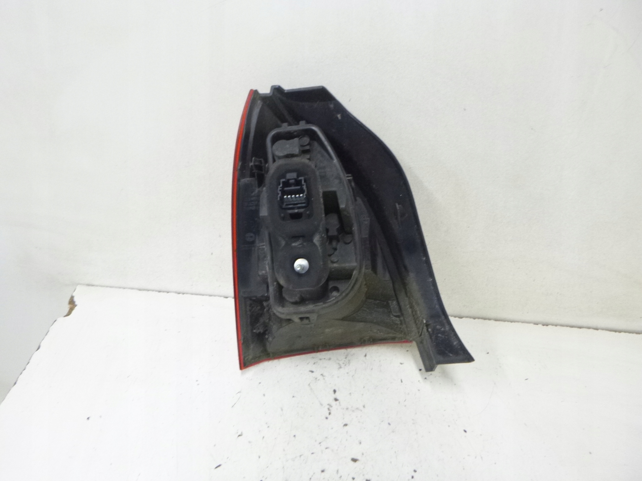 light rear Renault Twingo II Lift 2013r. HELLA