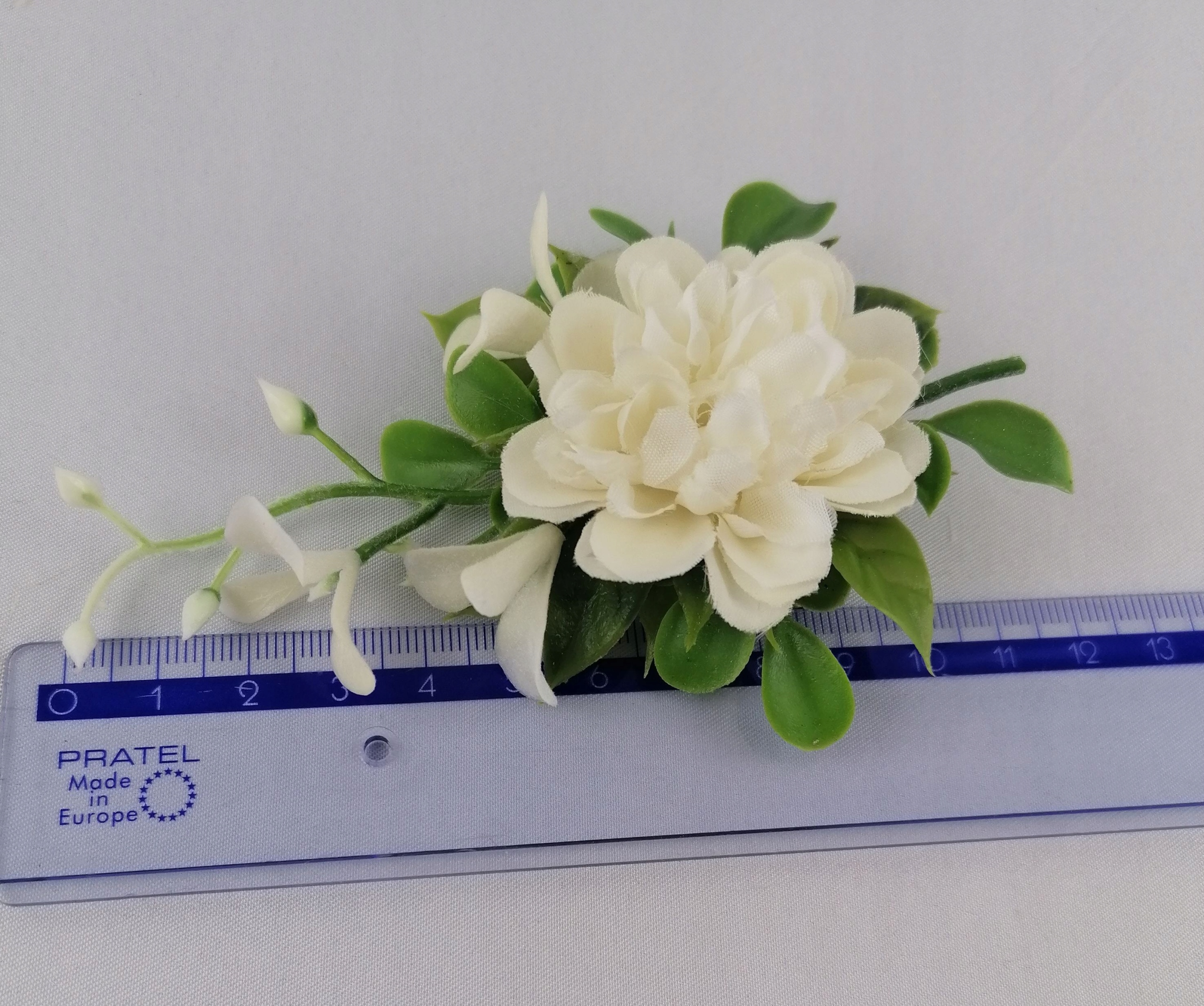 KOTYLIONY DLA RODZICÓW ŚWIADKÓW PRZYPINKI ŚLUBNE Rodzaj kotylion