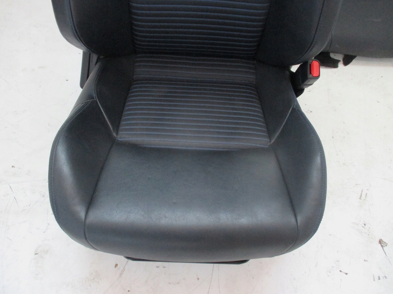 upholstery pol leather seats TOYOTA RAV 4 IV 21R