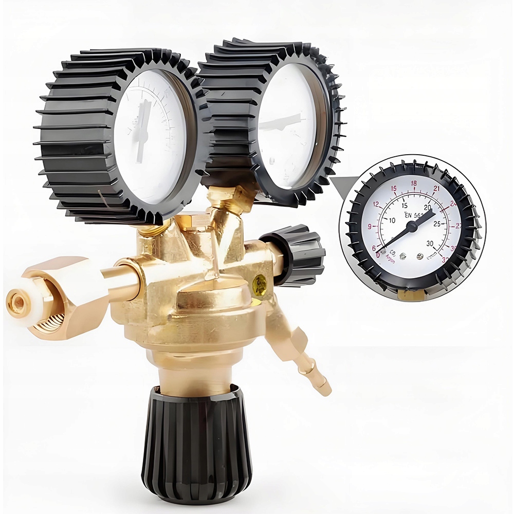 Profesionální redukční ventil AR/CO2 200 Bar, 2 manometry