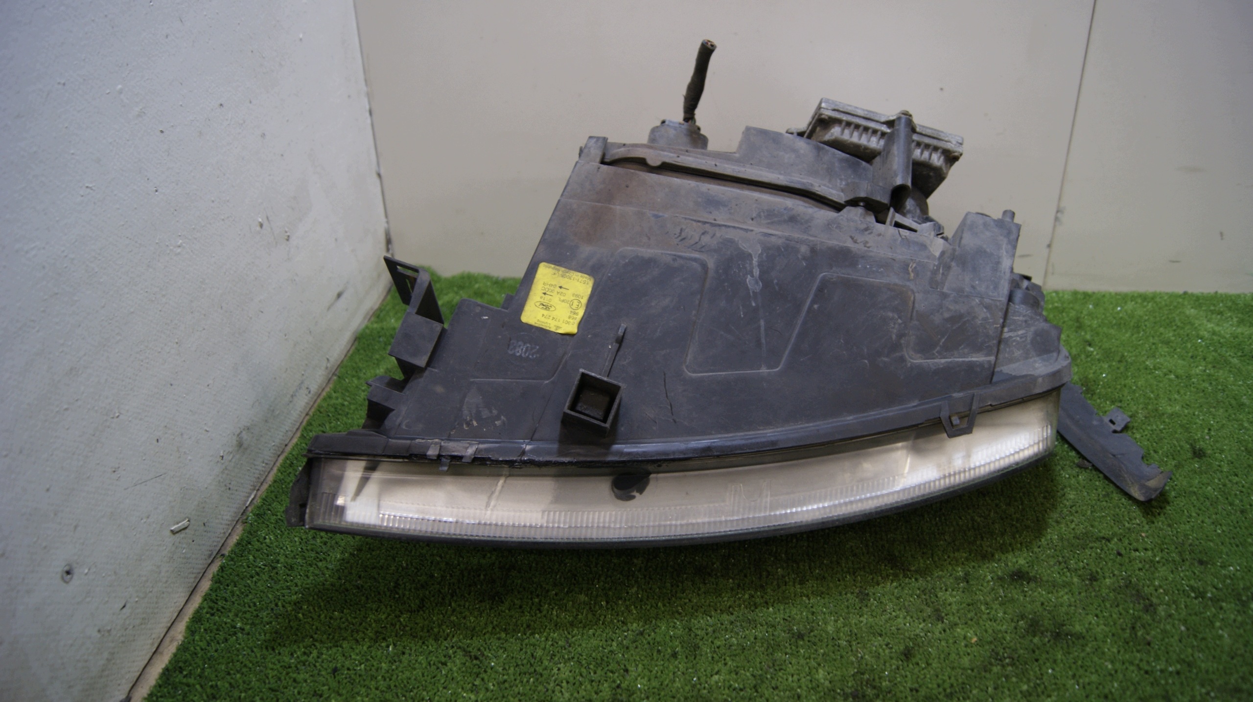 light right front FORD MONDEO MK 3 XENON 1S71-12B655-AA 1307329064