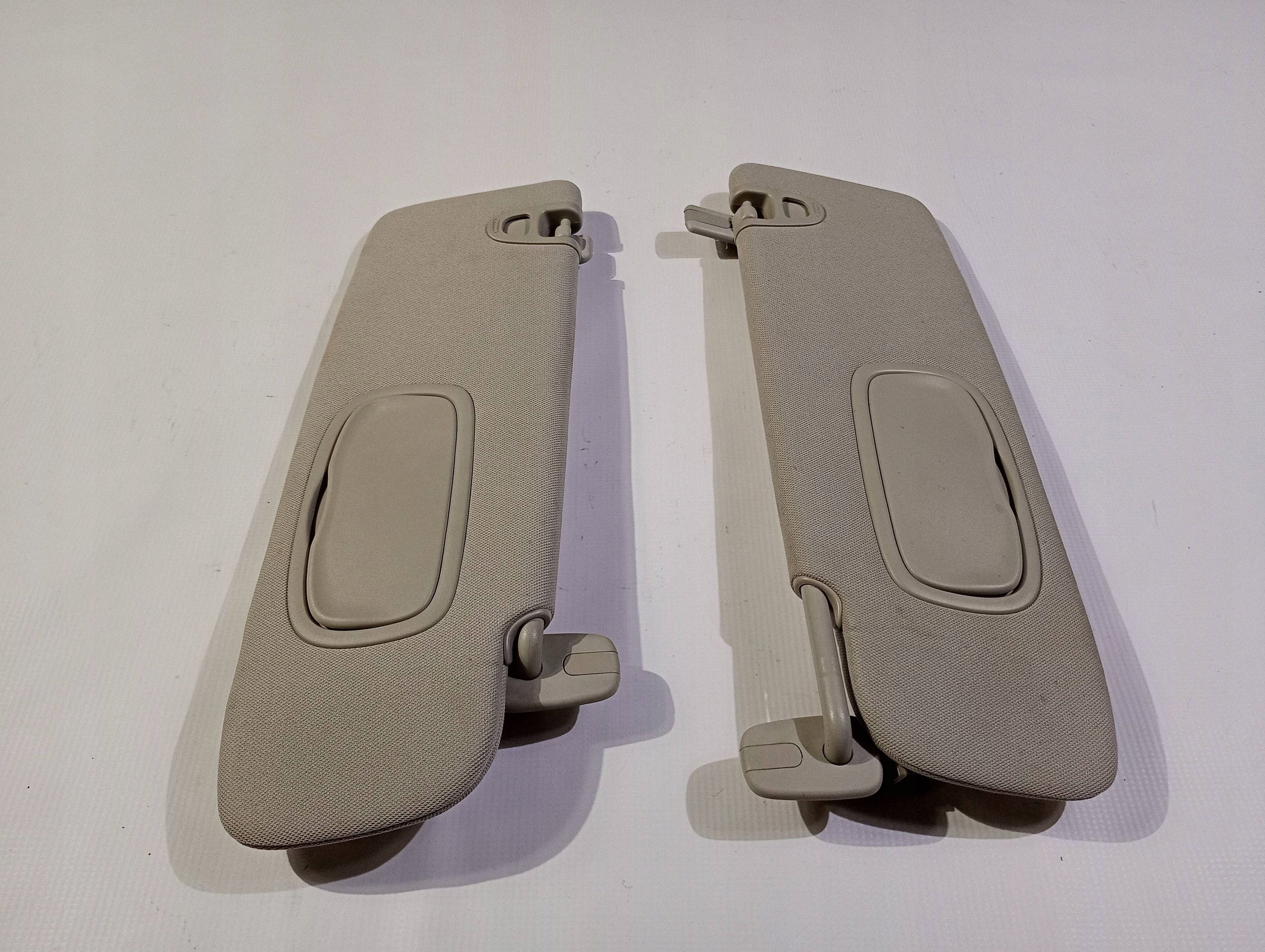 cover przeciwsloneczna left right komplet Chrysler Pacifica 2021