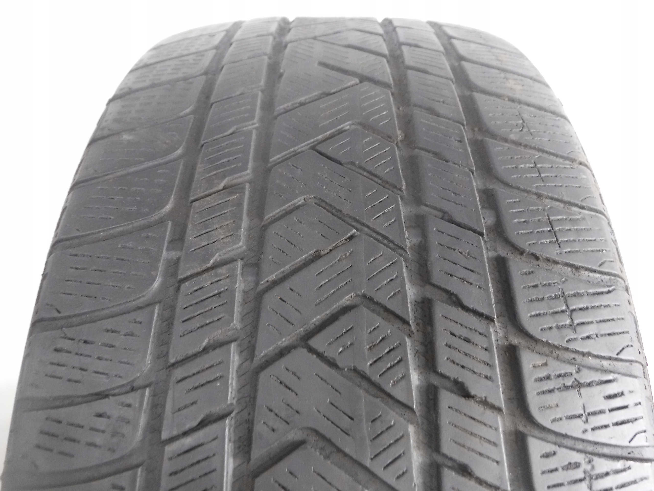 OPONY ZIMOWE PIRELLI SCORPION WINTER 285/45/20 AO Klasa premium