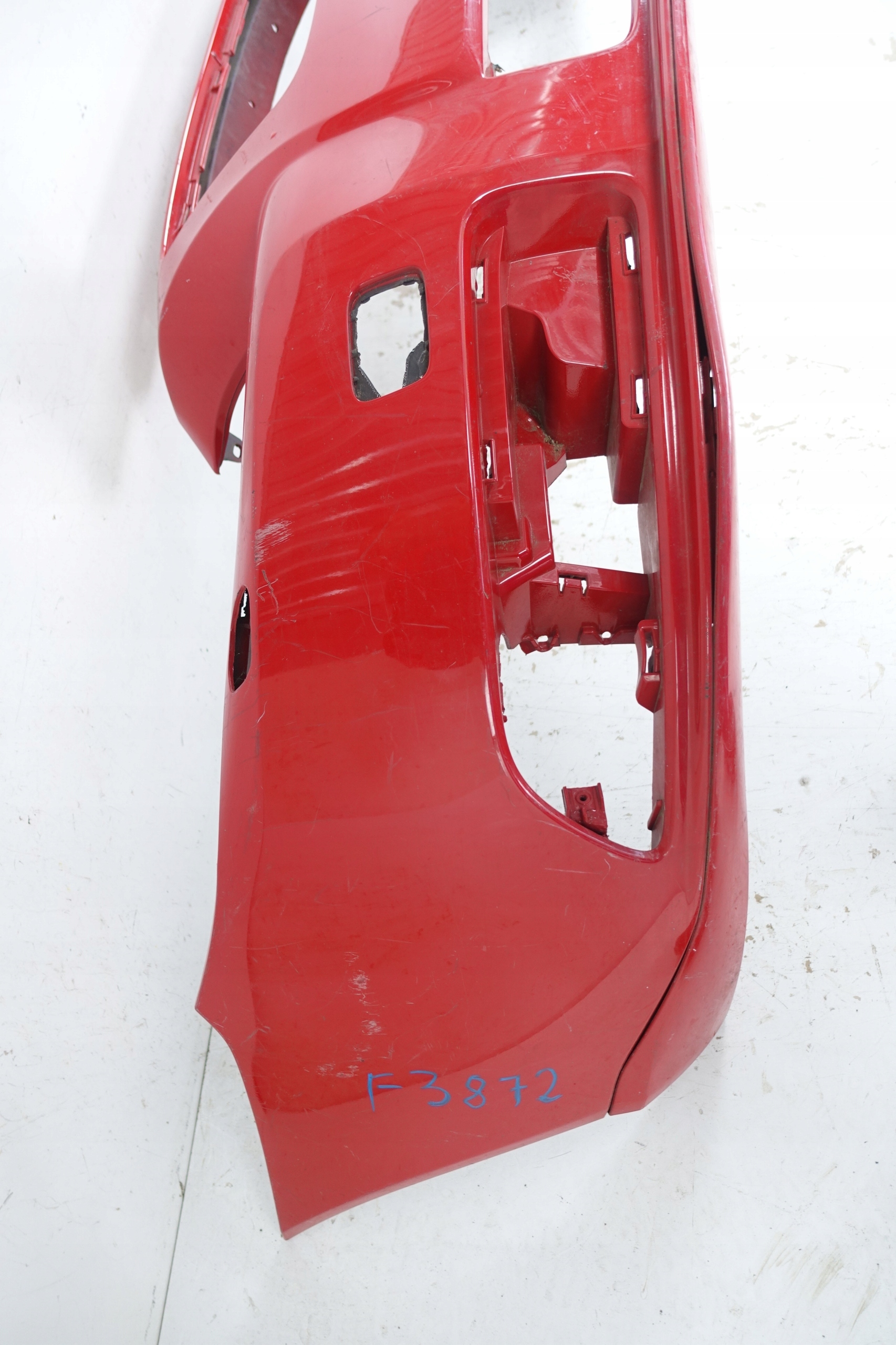 VOLVO V70 III 2007-2013 bumper front front 30678623
