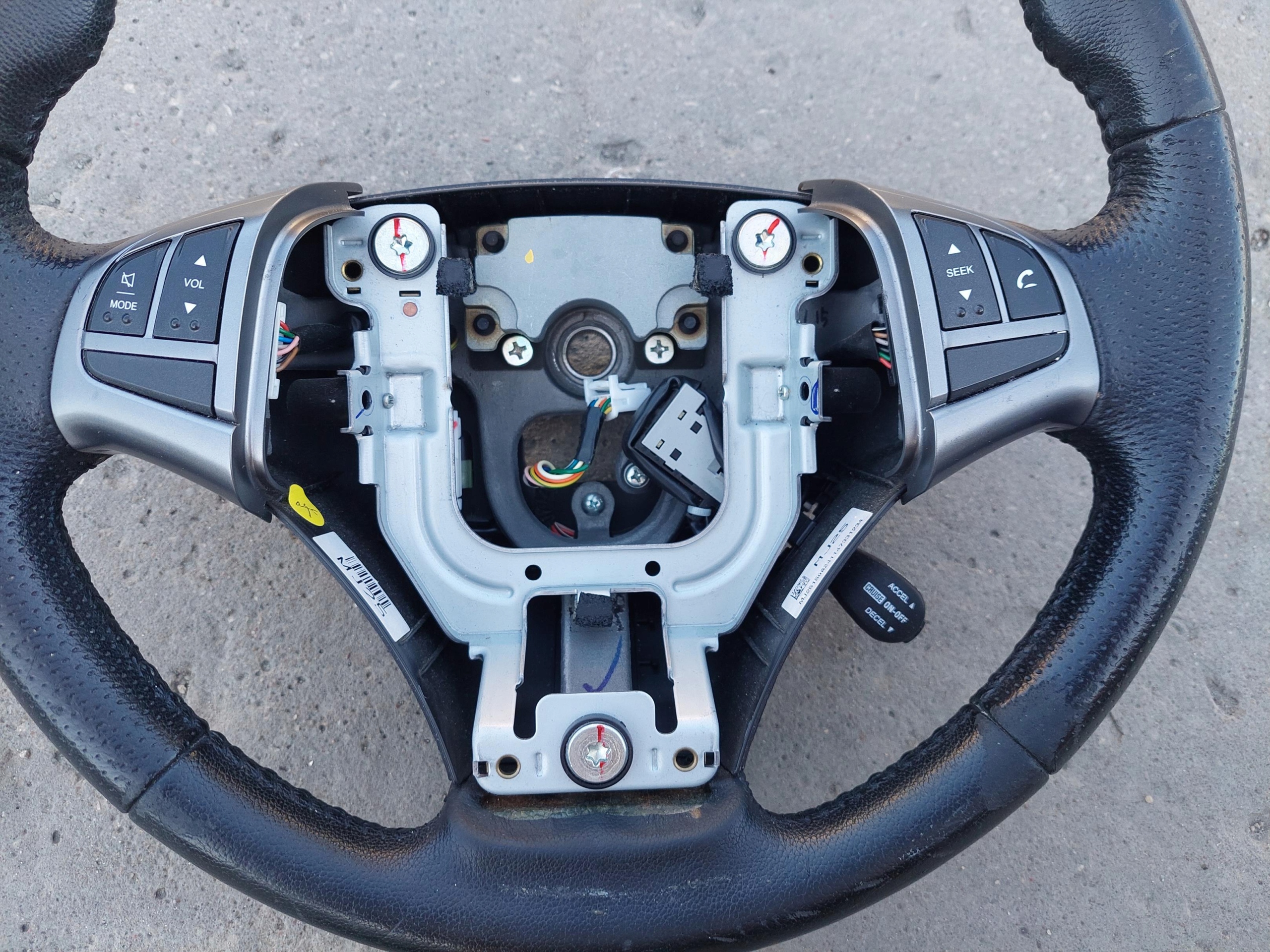 lenkrad MULTIFUNKCJA TEMPOMAT SSANGYONG KORANDO III 3 LIFT