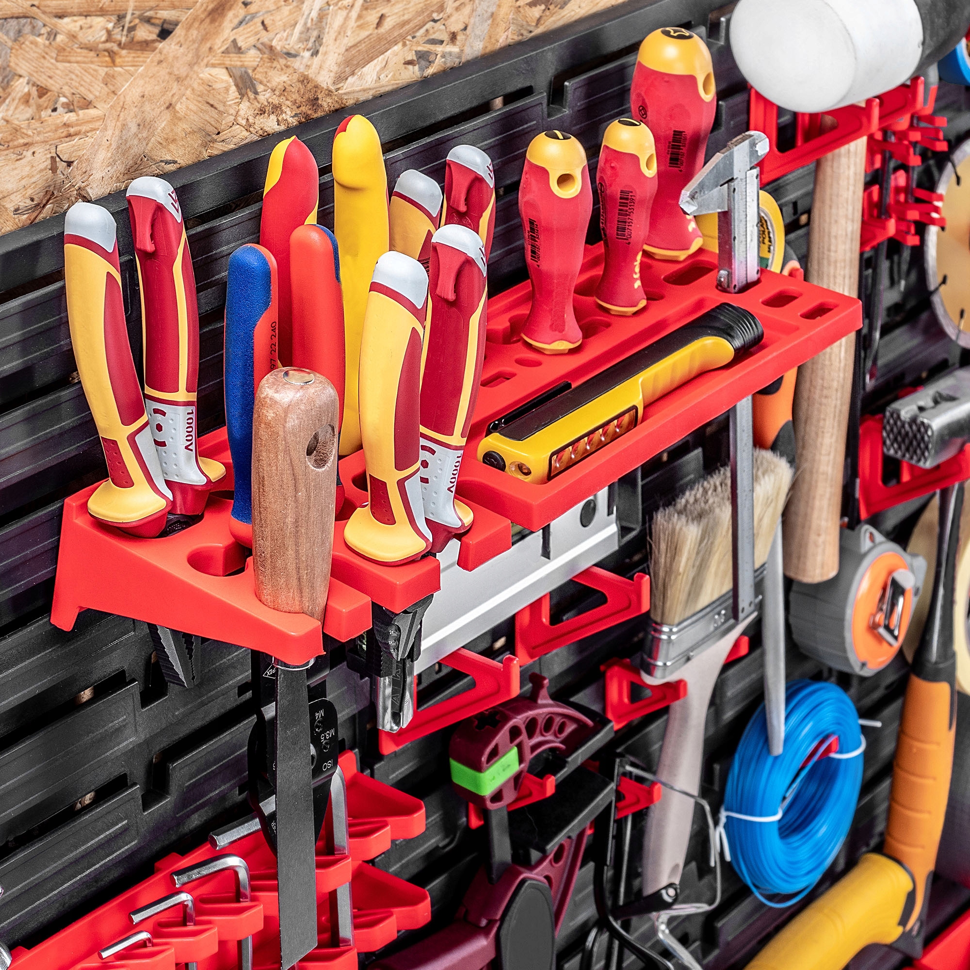 PÓŁKA NARZĘDZIOWA DO TABLICY ŚRUBOKRĘTY WIERTŁA Kod producenta K6429