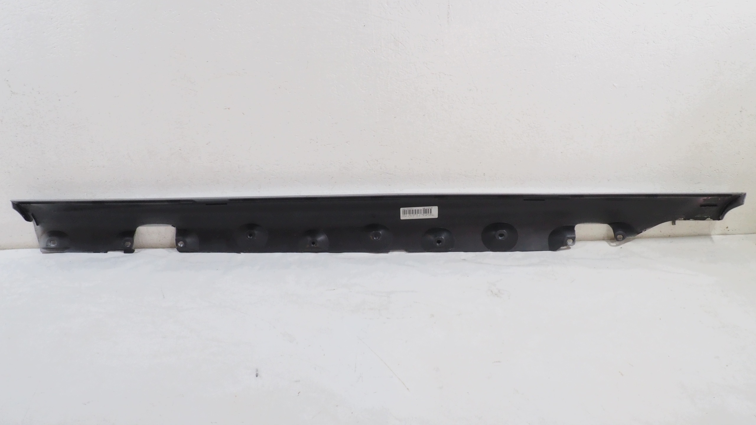 BMW 3 E46 moulding threshold right 8226118