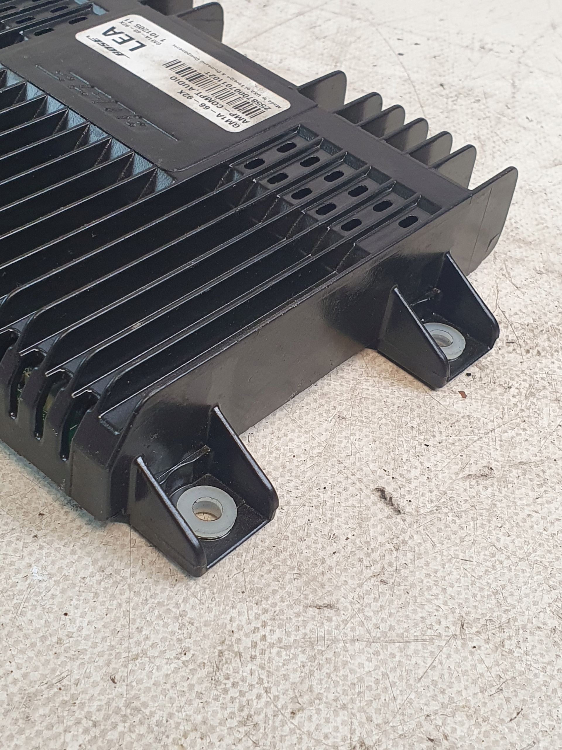 AMPLIFICATORE BOSE OE GM1A6692X MAZDA 6 e GG 2002-2005r.