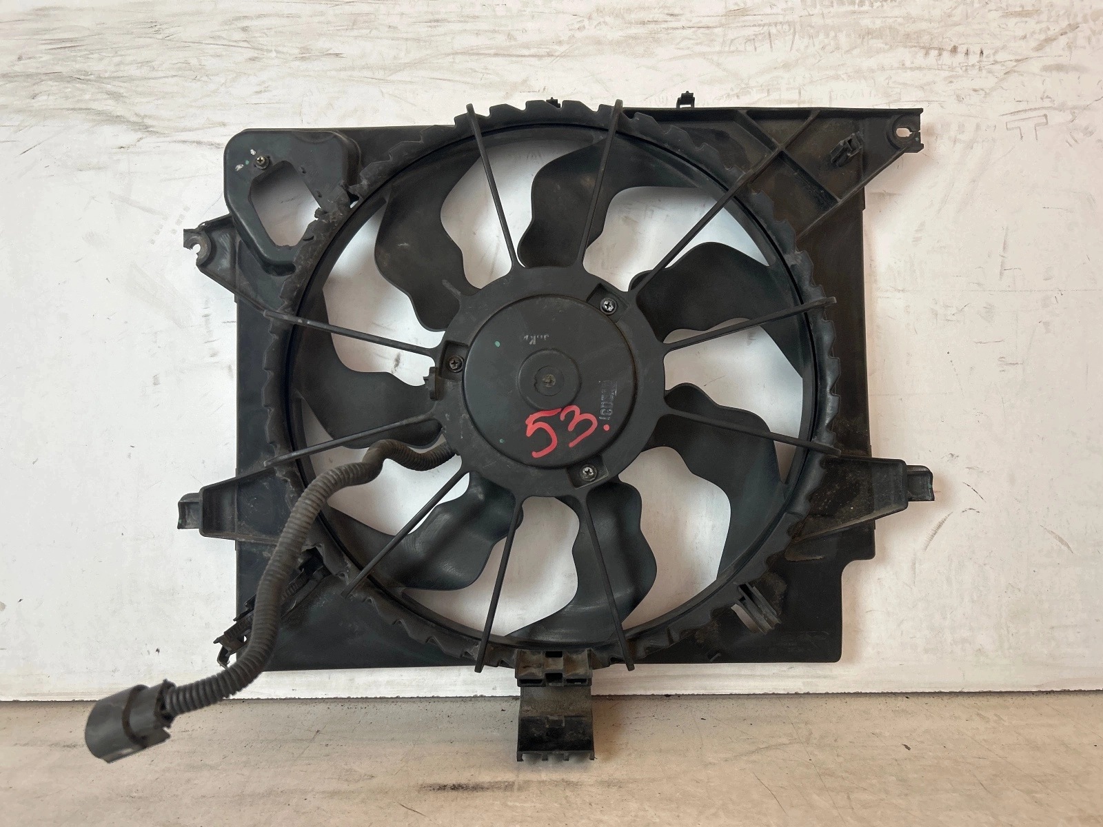obal ventylátora ventilátor Kia Sportage III Hyundai IX35 1.7 CRDI
