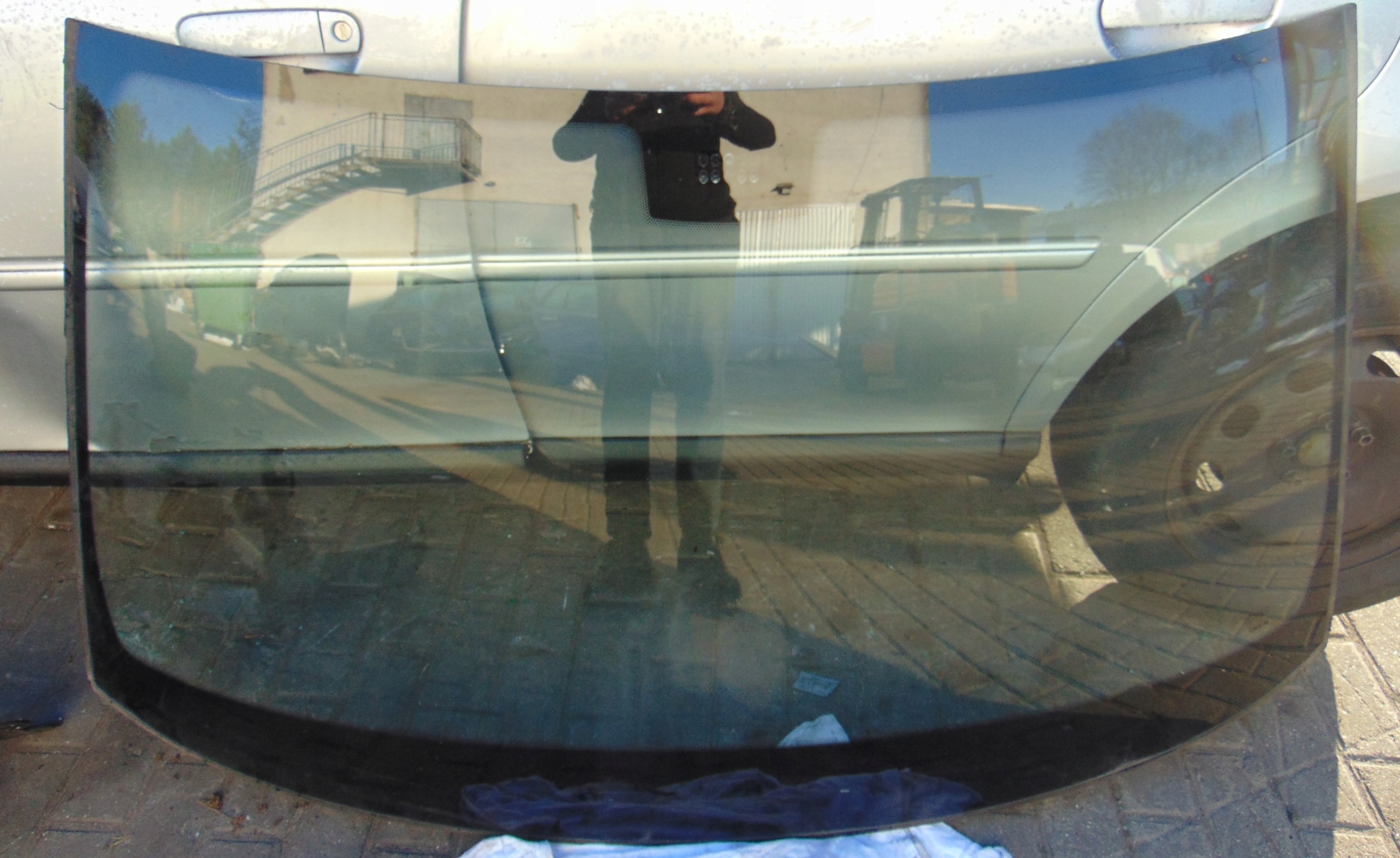 Лобове скло MERCEDES E W211 Sensor EU